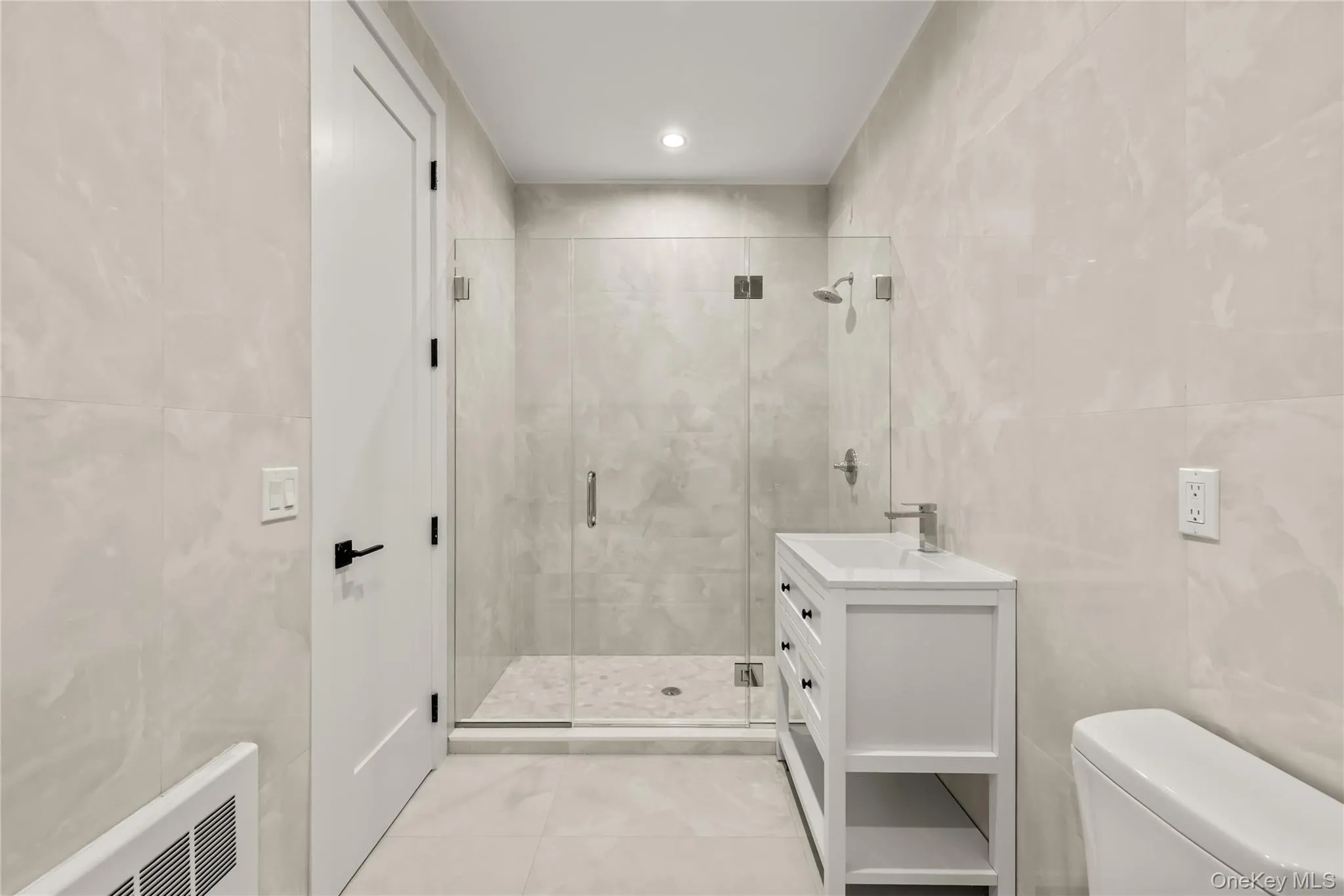 110 Fairview Avenue, Ramapo, NY, 8 Bedrooms Bedrooms, 16 Rooms Rooms,5 BathroomsBathrooms,Residential,For Rent,Fairview,0,1040658 110 Fairview Avenue, Ramapo, NY, 8 Bedrooms Bedrooms, 16 Rooms Rooms,5 BathroomsBathrooms,Residential,For Rent,Fairview,0,1040658