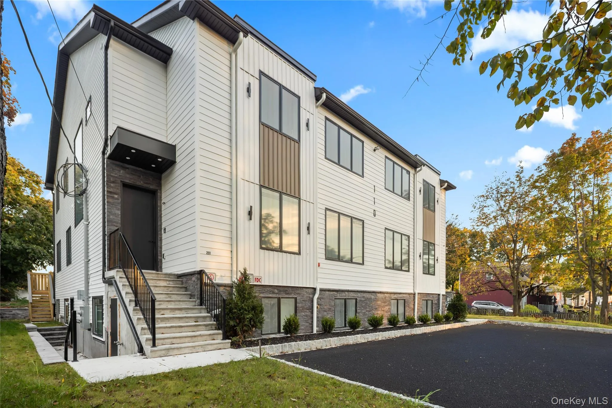 110 Fairview Avenue, Ramapo, NY, 8 Bedrooms Bedrooms, 16 Rooms Rooms,5 BathroomsBathrooms,Residential,For Rent,Fairview,0,1040658 110 Fairview Avenue, Ramapo, NY, 8 Bedrooms Bedrooms, 16 Rooms Rooms,5 BathroomsBathrooms,Residential,For Rent,Fairview,0,1040658