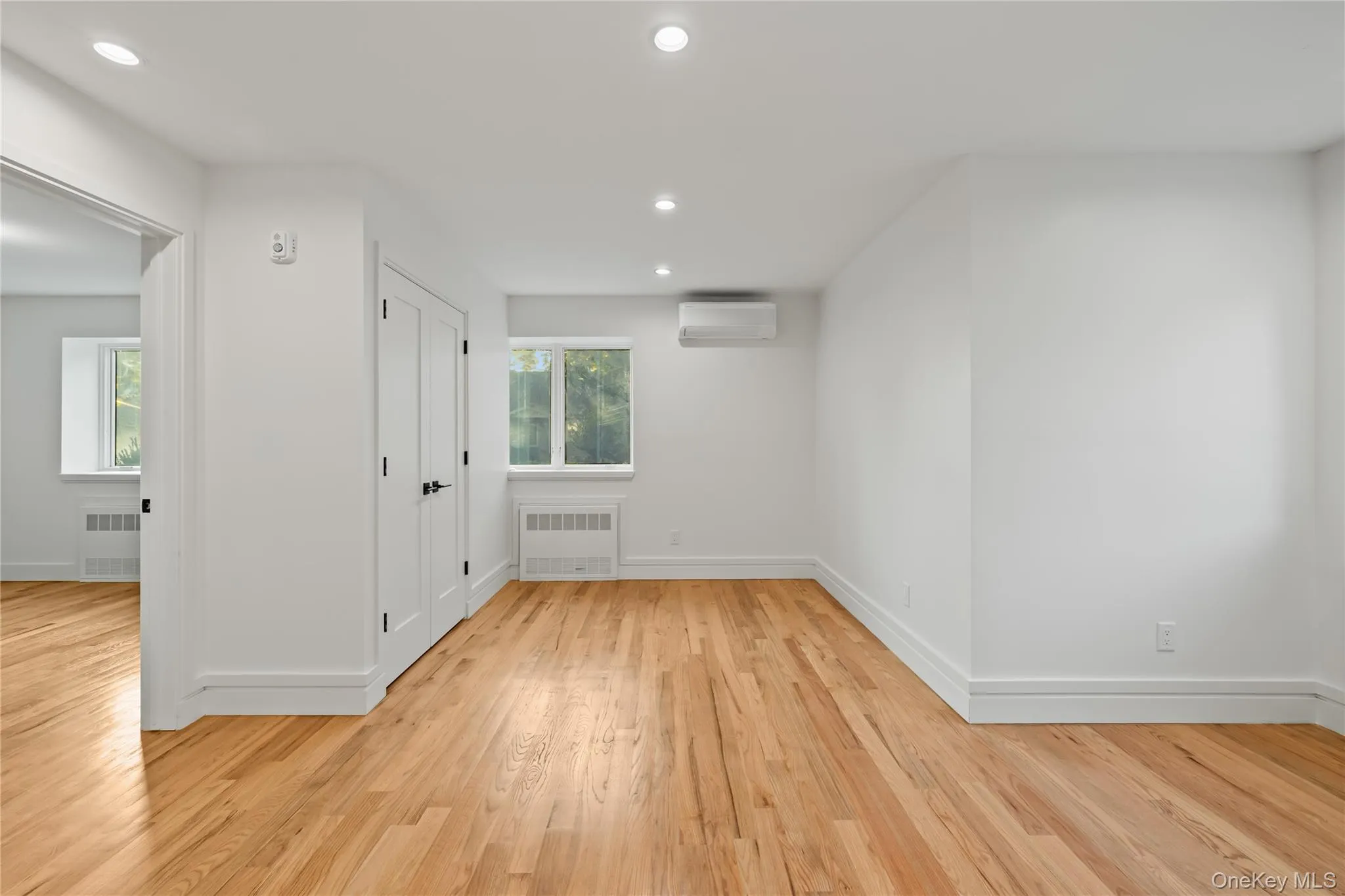 110 Fairview Avenue, Ramapo, NY, 8 Bedrooms Bedrooms, 16 Rooms Rooms,5 BathroomsBathrooms,Residential,For Rent,Fairview,0,1040658 110 Fairview Avenue, Ramapo, NY, 8 Bedrooms Bedrooms, 16 Rooms Rooms,5 BathroomsBathrooms,Residential,For Rent,Fairview,0,1040658