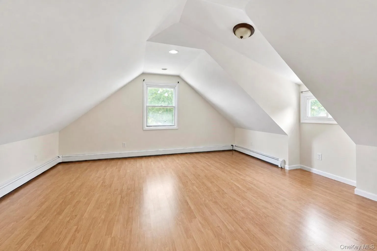 3173 Roxbury Lane, Hempstead, NY, 4 Bedrooms Bedrooms, 8 Rooms Rooms,2 BathroomsBathrooms,Residential Lease,For Rent,Roxbury,0,1040661 3173 Roxbury Lane, Hempstead, NY, 4 Bedrooms Bedrooms, 8 Rooms Rooms,2 BathroomsBathrooms,Residential Lease,For Rent,Roxbury,0,1040661