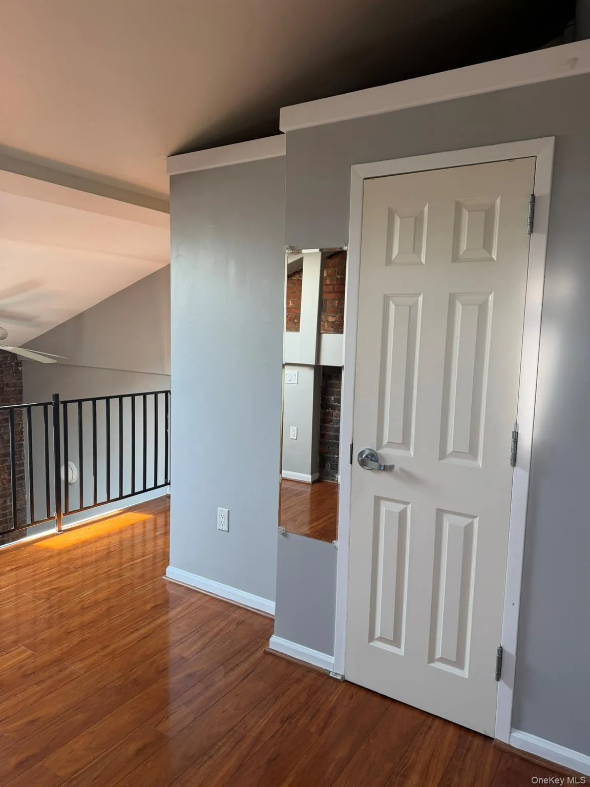 94 4th Ave, Islip, NY, 2 Rooms Rooms,1 BathroomBathrooms,Residential Lease,For Rent,4th Ave,0,1040670 94 4th Ave, Islip, NY, 2 Rooms Rooms,1 BathroomBathrooms,Residential Lease,For Rent,4th Ave,0,1040670