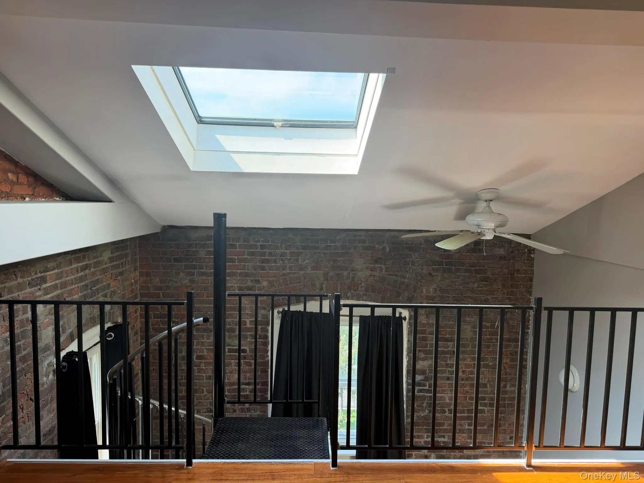 94 4th Ave, Islip, NY, 2 Rooms Rooms,1 BathroomBathrooms,Residential Lease,For Rent,4th Ave,0,1040670 94 4th Ave, Islip, NY, 2 Rooms Rooms,1 BathroomBathrooms,Residential Lease,For Rent,4th Ave,0,1040670