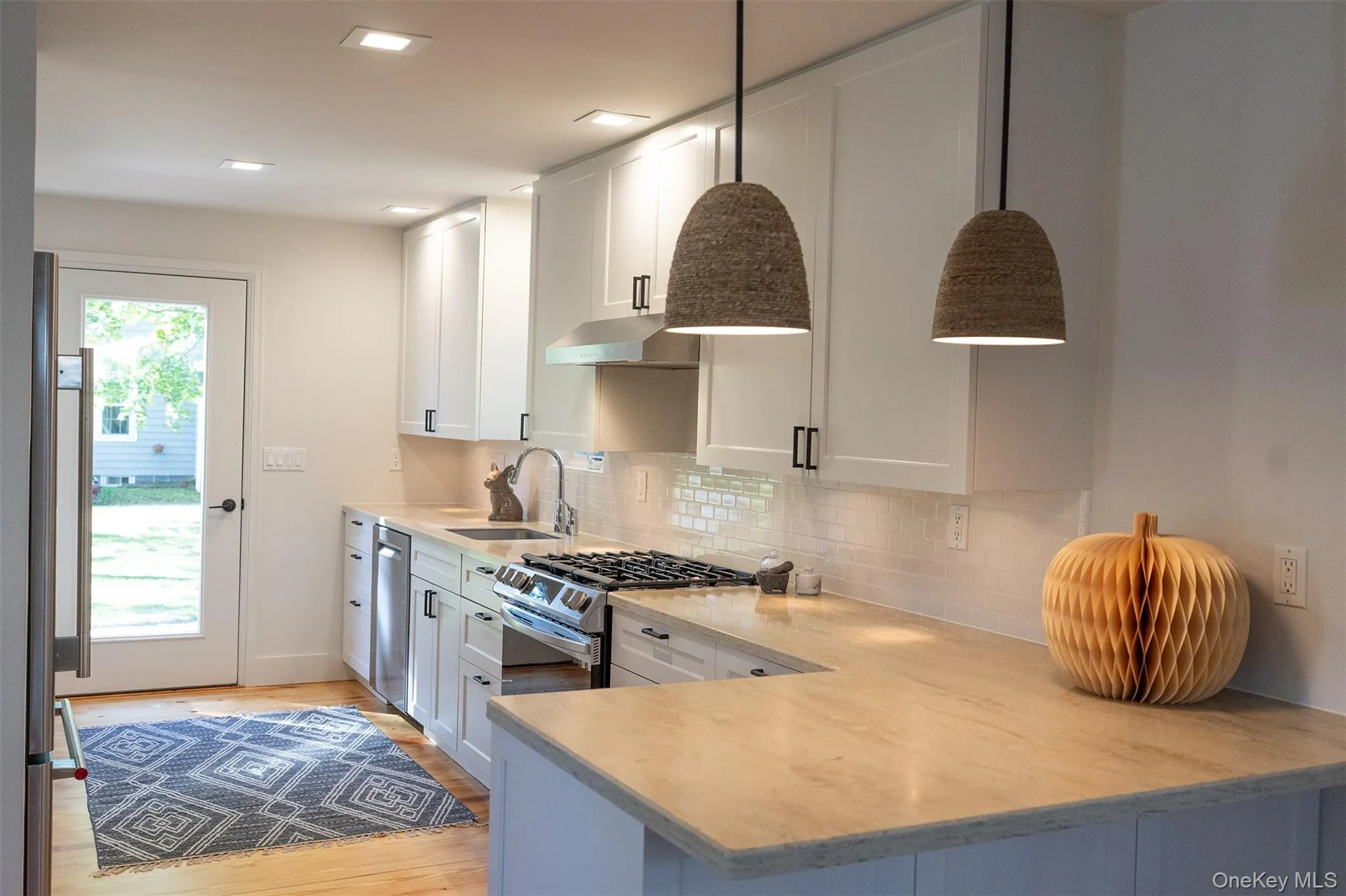 216 Monsell Place, Southold, NY, 3 Bedrooms Bedrooms, 6 Rooms Rooms,2 BathroomsBathrooms,Residential,For Rent,Monsell,0,1040671 216 Monsell Place, Southold, NY, 3 Bedrooms Bedrooms, 6 Rooms Rooms,2 BathroomsBathrooms,Residential,For Rent,Monsell,0,1040671
