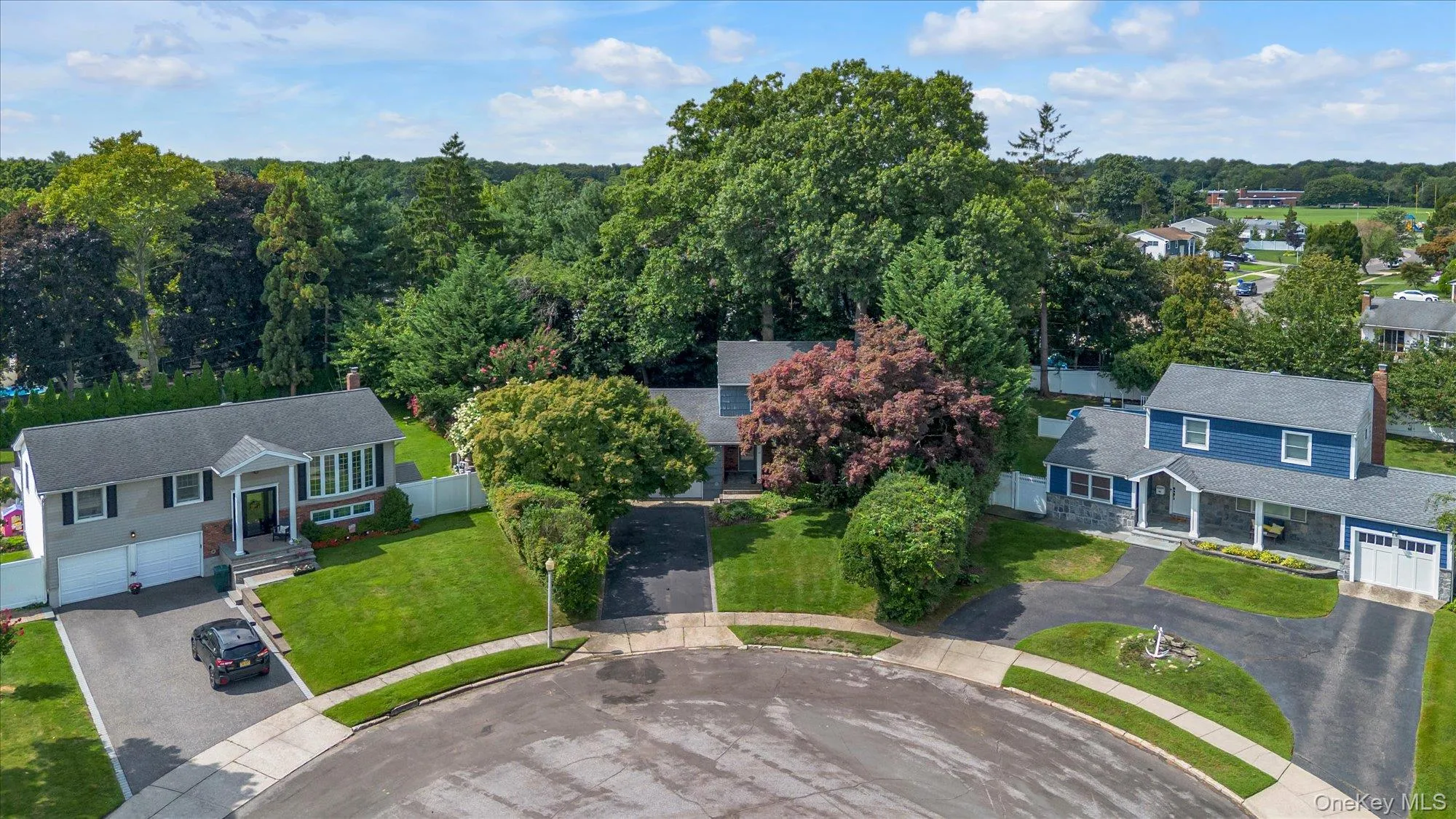 14 Spencer Way, Smithtown, NY, 3 Bedrooms Bedrooms, 7 Rooms Rooms,2 BathroomsBathrooms,Residential,For Rent,Spencer,0,1040674 14 Spencer Way, Smithtown, NY, 3 Bedrooms Bedrooms, 7 Rooms Rooms,2 BathroomsBathrooms,Residential,For Rent,Spencer,0,1040674