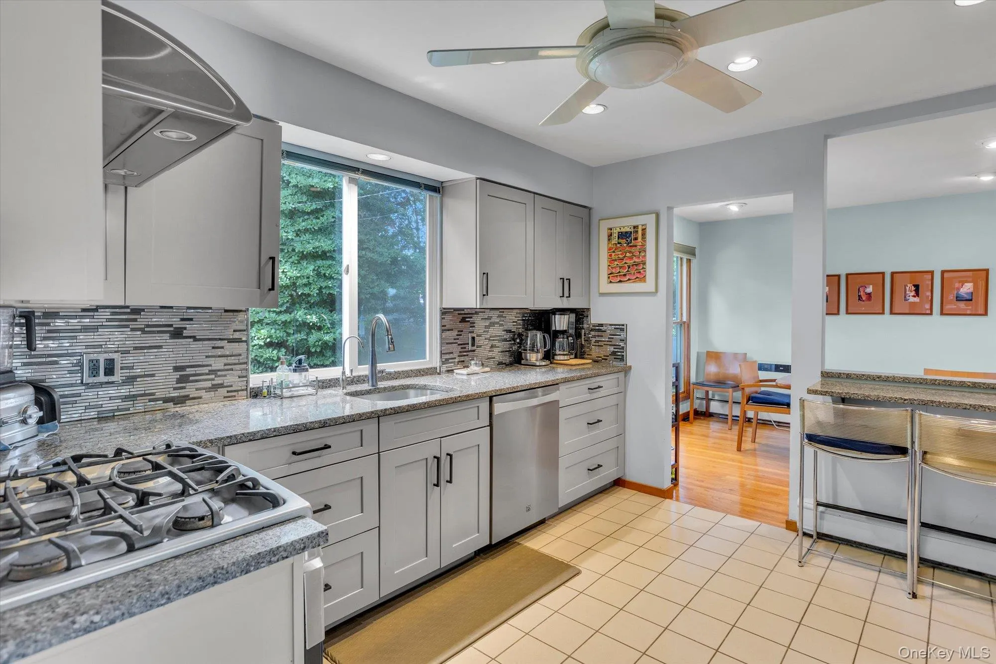 14 Spencer Way, Smithtown, NY, 3 Bedrooms Bedrooms, 7 Rooms Rooms,2 BathroomsBathrooms,Residential,For Rent,Spencer,0,1040674 14 Spencer Way, Smithtown, NY, 3 Bedrooms Bedrooms, 7 Rooms Rooms,2 BathroomsBathrooms,Residential,For Rent,Spencer,0,1040674