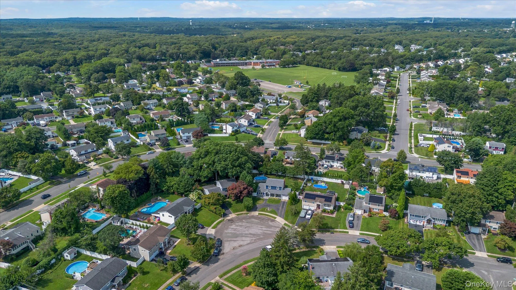 14 Spencer Way, Smithtown, NY, 3 Bedrooms Bedrooms, 7 Rooms Rooms,2 BathroomsBathrooms,Residential,For Rent,Spencer,0,1040674 14 Spencer Way, Smithtown, NY, 3 Bedrooms Bedrooms, 7 Rooms Rooms,2 BathroomsBathrooms,Residential,For Rent,Spencer,0,1040674