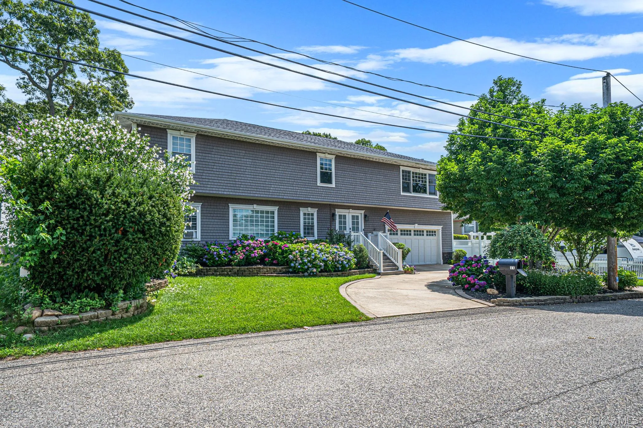 11 Elm Street, Brookhaven, NY, 5 Bedrooms Bedrooms, 10 Rooms Rooms,3 BathroomsBathrooms,Residential,For Rent,Elm,0,1040678 11 Elm Street, Brookhaven, NY, 5 Bedrooms Bedrooms, 10 Rooms Rooms,3 BathroomsBathrooms,Residential,For Rent,Elm,0,1040678