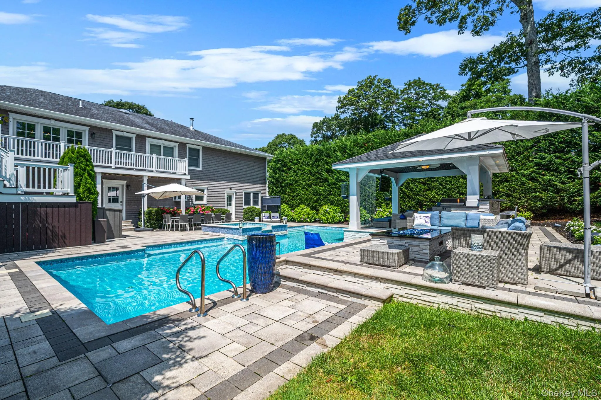 11 Elm Street, Brookhaven, NY, 5 Bedrooms Bedrooms, 10 Rooms Rooms,3 BathroomsBathrooms,Residential,For Rent,Elm,0,1040678 11 Elm Street, Brookhaven, NY, 5 Bedrooms Bedrooms, 10 Rooms Rooms,3 BathroomsBathrooms,Residential,For Rent,Elm,0,1040678