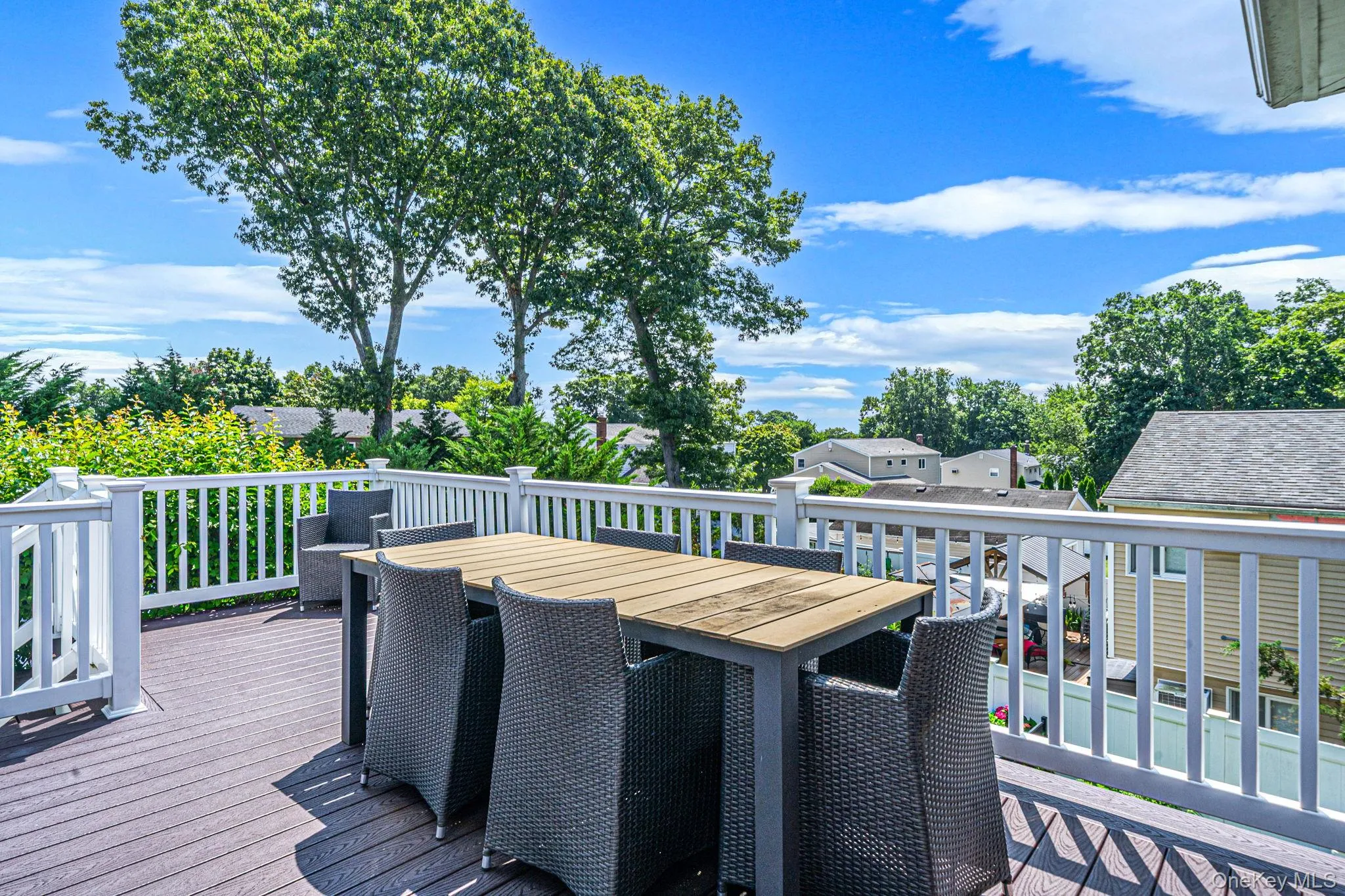 11 Elm Street, Brookhaven, NY, 5 Bedrooms Bedrooms, 10 Rooms Rooms,3 BathroomsBathrooms,Residential,For Rent,Elm,0,1040678 11 Elm Street, Brookhaven, NY, 5 Bedrooms Bedrooms, 10 Rooms Rooms,3 BathroomsBathrooms,Residential,For Rent,Elm,0,1040678