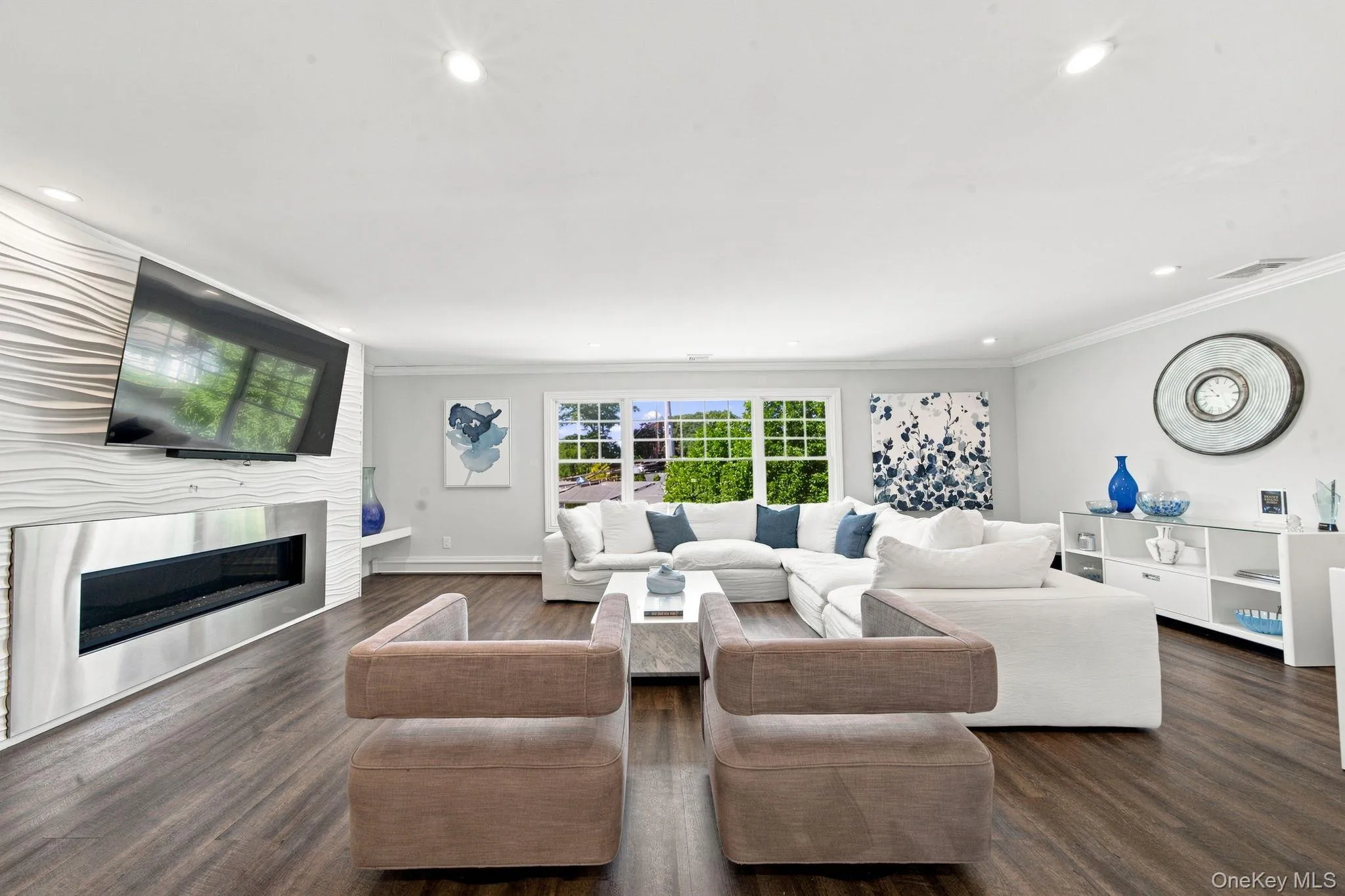 11 Elm Street, Brookhaven, NY, 5 Bedrooms Bedrooms, 10 Rooms Rooms,3 BathroomsBathrooms,Residential,For Rent,Elm,0,1040678 11 Elm Street, Brookhaven, NY, 5 Bedrooms Bedrooms, 10 Rooms Rooms,3 BathroomsBathrooms,Residential,For Rent,Elm,0,1040678
