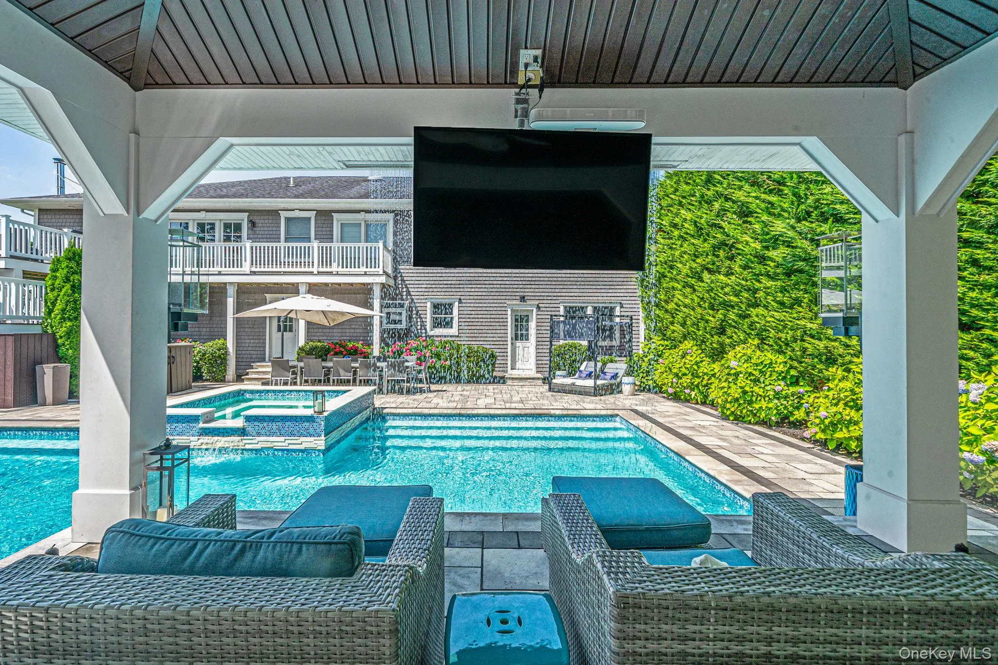 11 Elm Street, Brookhaven, NY, 5 Bedrooms Bedrooms, 10 Rooms Rooms,3 BathroomsBathrooms,Residential,For Rent,Elm,0,1040678 11 Elm Street, Brookhaven, NY, 5 Bedrooms Bedrooms, 10 Rooms Rooms,3 BathroomsBathrooms,Residential,For Rent,Elm,0,1040678