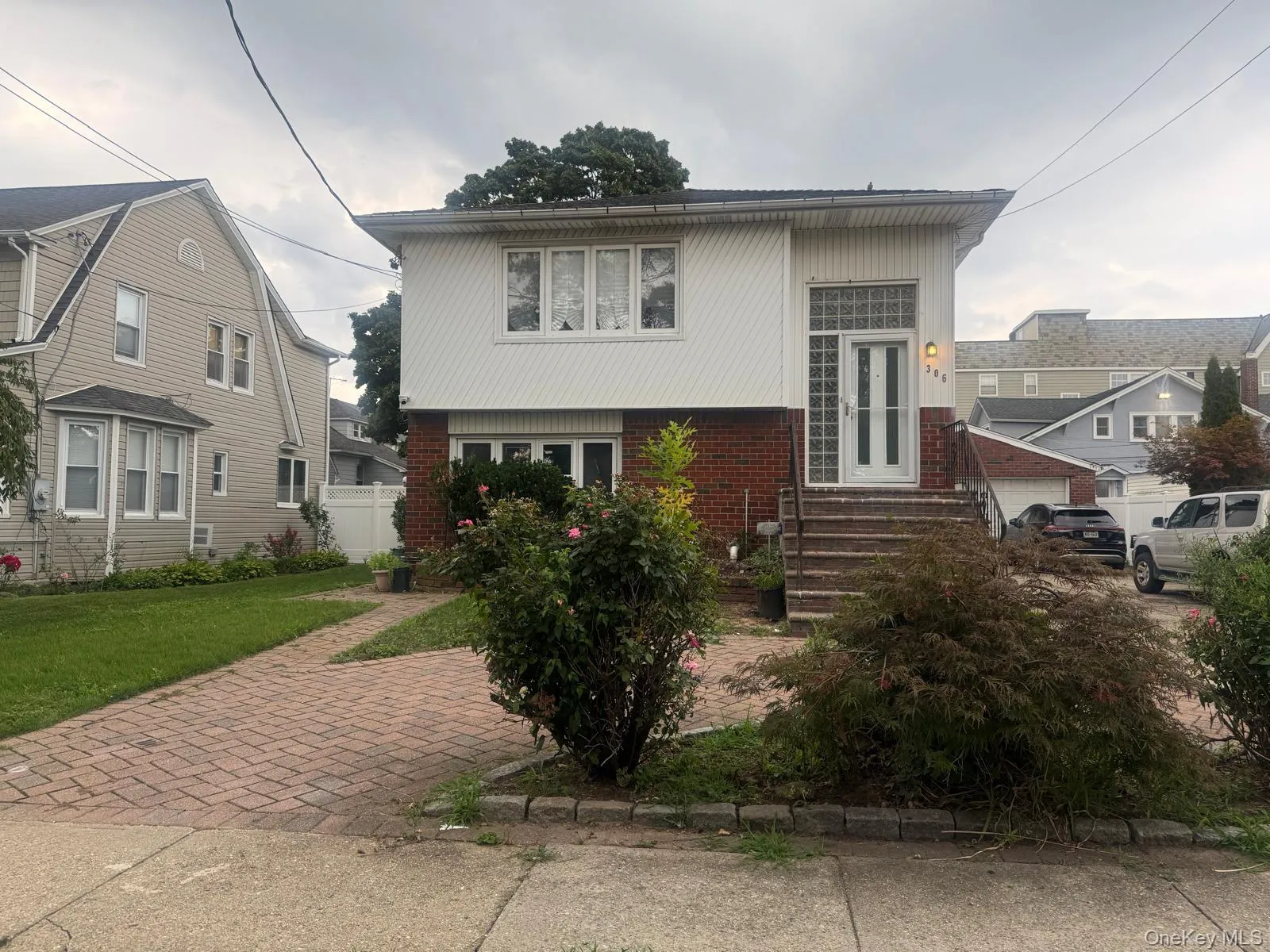 306 Hamilton Avenue, Hempstead, NY, 3 Bedrooms Bedrooms, 6 Rooms Rooms,1 BathroomBathrooms,Residential Lease,For Rent,Hamilton,0,1040681 306 Hamilton Avenue, Hempstead, NY, 3 Bedrooms Bedrooms, 6 Rooms Rooms,1 BathroomBathrooms,Residential Lease,For Rent,Hamilton,0,1040681