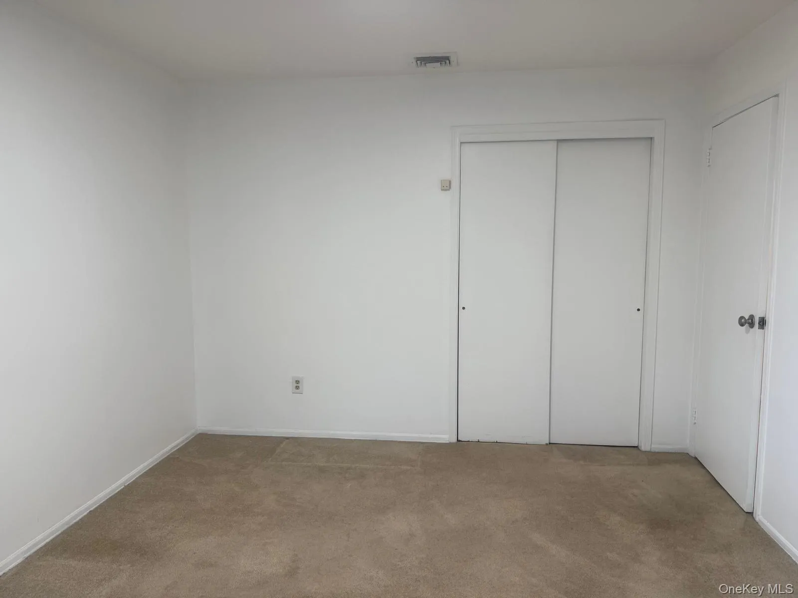 306 Hamilton Avenue, Hempstead, NY, 3 Bedrooms Bedrooms, 6 Rooms Rooms,1 BathroomBathrooms,Residential Lease,For Rent,Hamilton,0,1040681 306 Hamilton Avenue, Hempstead, NY, 3 Bedrooms Bedrooms, 6 Rooms Rooms,1 BathroomBathrooms,Residential Lease,For Rent,Hamilton,0,1040681