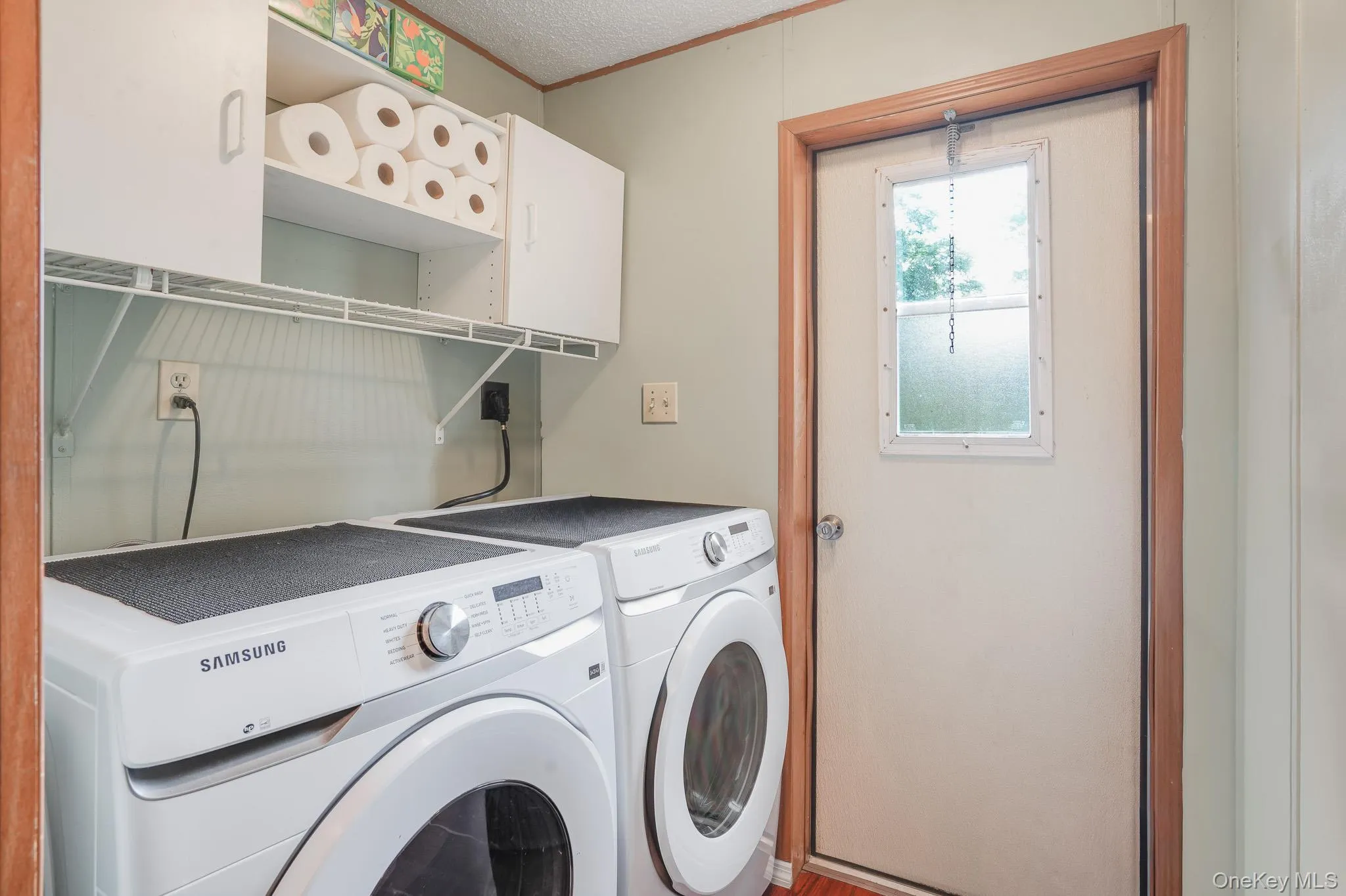 37 Feller Road, La Grange, NY, 3 Bedrooms Bedrooms, 5 Rooms Rooms,2 BathroomsBathrooms,Residential,For Rent,Feller,0,1040682 37 Feller Road, La Grange, NY, 3 Bedrooms Bedrooms, 5 Rooms Rooms,2 BathroomsBathrooms,Residential,For Rent,Feller,0,1040682