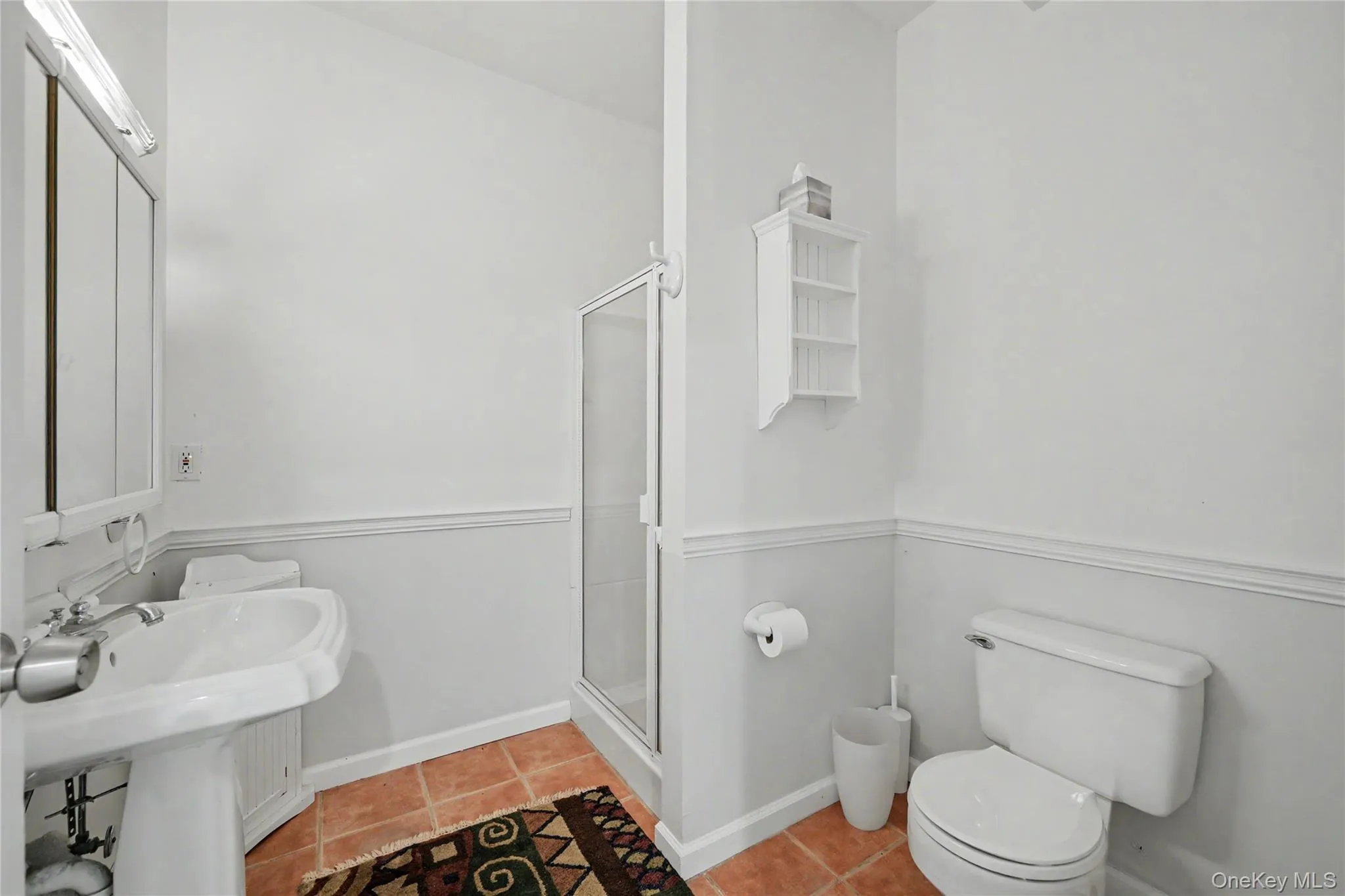 Lower level full bath Lower level full bath