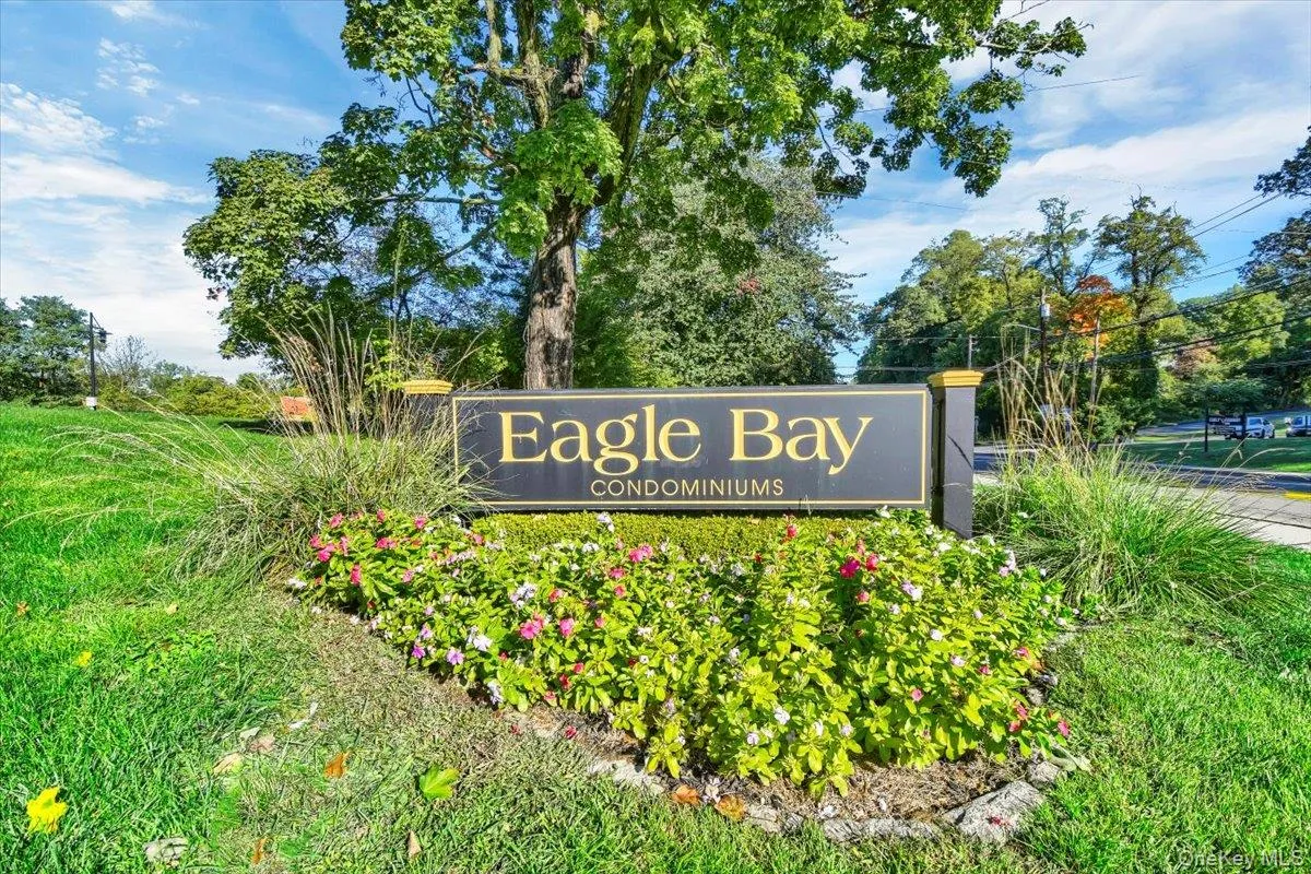 811 Eagle Bay Drive, Ossining, NY, 2 Bedrooms Bedrooms, 6 Rooms Rooms,3 BathroomsBathrooms,Residential Lease,For Rent,Eagle Bay,0,1040684 811 Eagle Bay Drive, Ossining, NY, 2 Bedrooms Bedrooms, 6 Rooms Rooms,3 BathroomsBathrooms,Residential Lease,For Rent,Eagle Bay,0,1040684