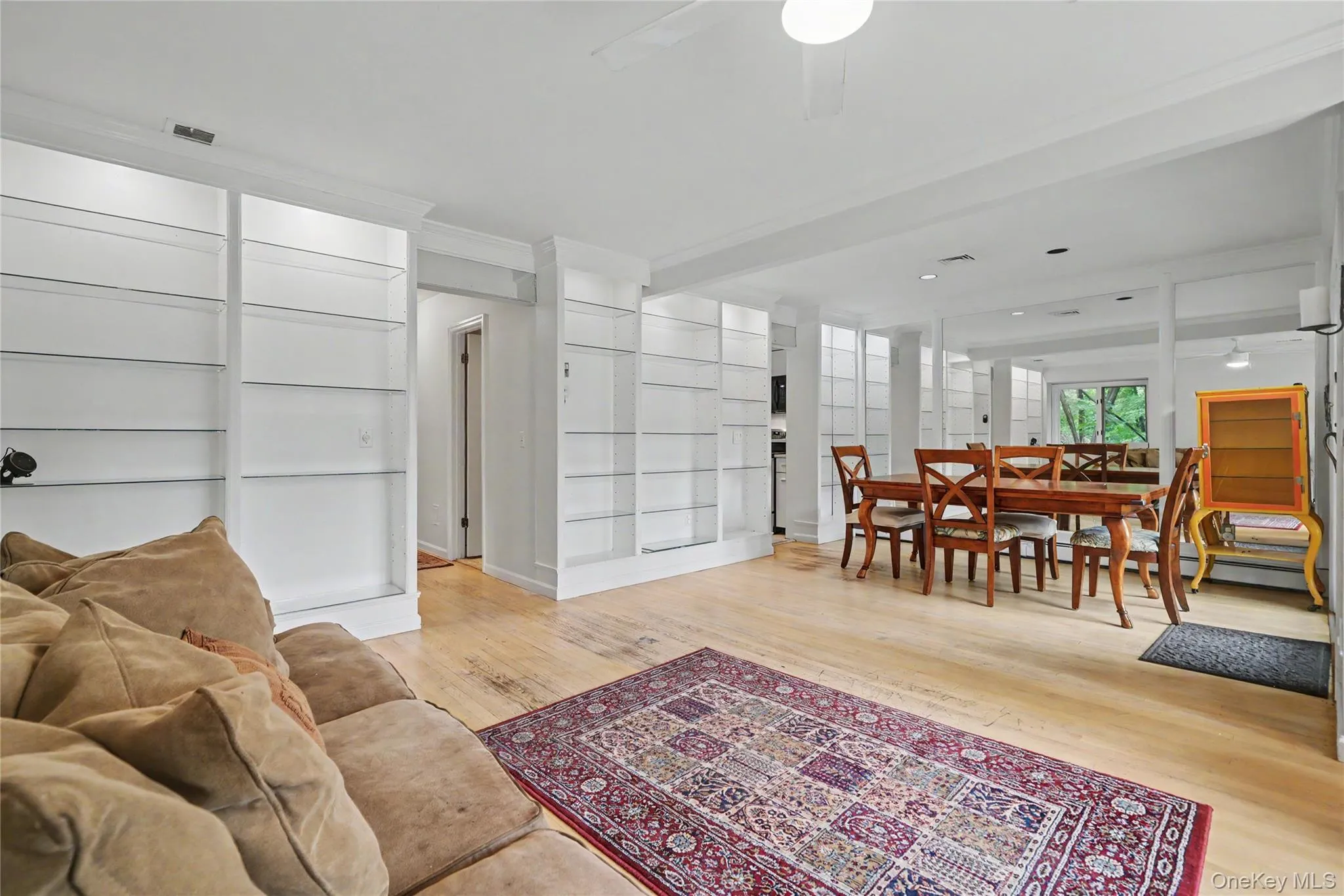 living/dining areas living/dining areas