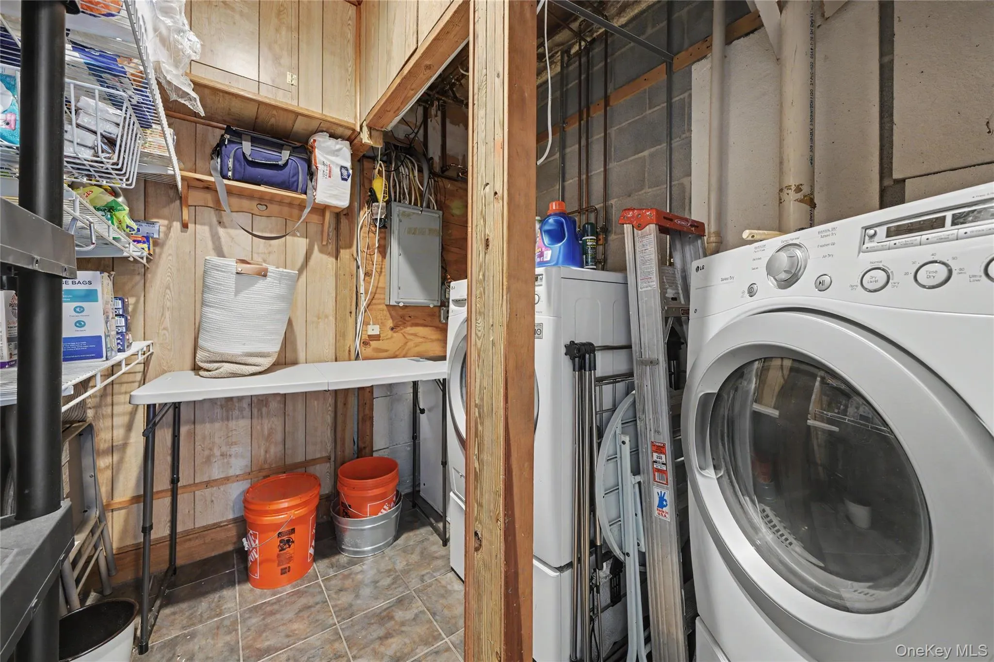 lower level laundry lower level laundry