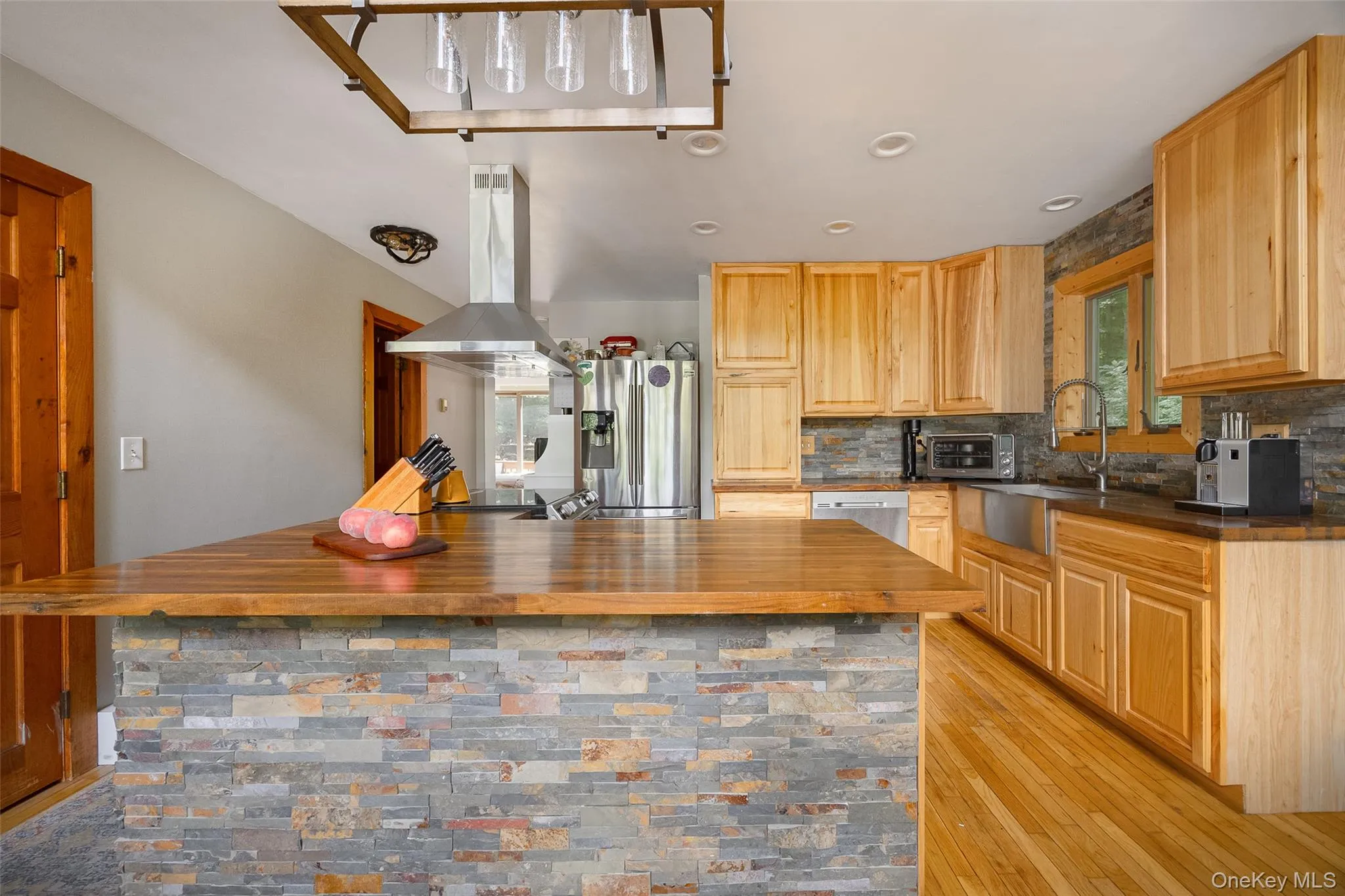 36 Greenwood Drive, Fishkill, NY, 3 Bedrooms Bedrooms, 10 Rooms Rooms,2 BathroomsBathrooms,Residential,For Rent,Greenwood,0,1040690 36 Greenwood Drive, Fishkill, NY, 3 Bedrooms Bedrooms, 10 Rooms Rooms,2 BathroomsBathrooms,Residential,For Rent,Greenwood,0,1040690