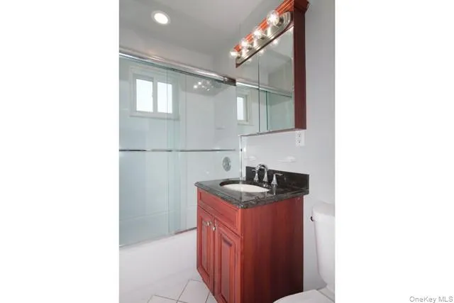 562 New Highway, Smithtown, NY, 1 Bedroom Bedrooms, 4 Rooms Rooms,1 BathroomBathrooms,Residential Lease,For Rent,New,0,1040694 562 New Highway, Smithtown, NY, 1 Bedroom Bedrooms, 4 Rooms Rooms,1 BathroomBathrooms,Residential Lease,For Rent,New,0,1040694