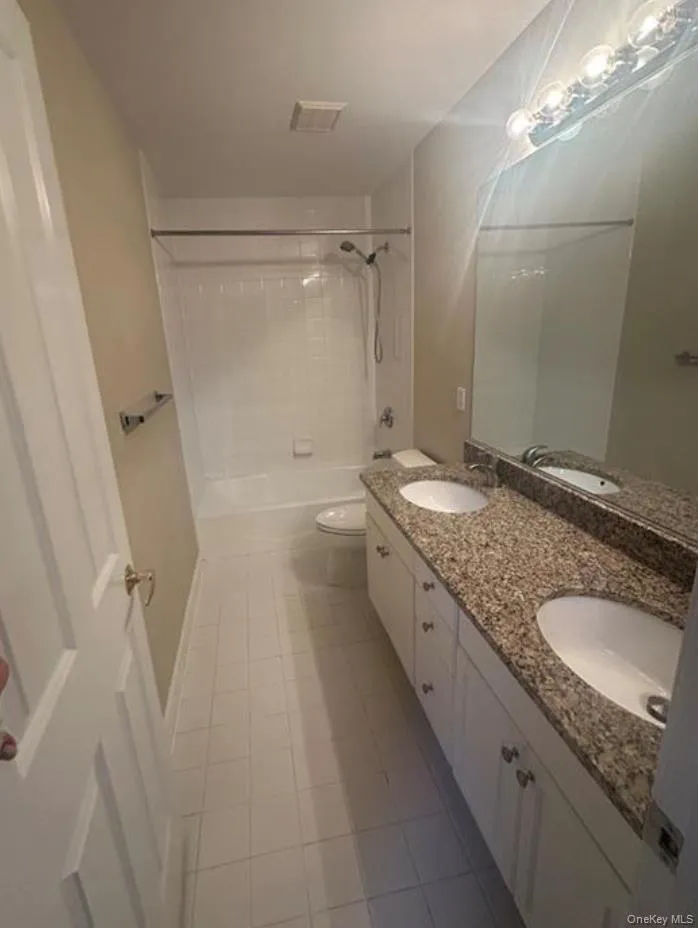 140 Winding Ridge Road, Greenburgh, NY, 3 Bedrooms Bedrooms, 8 Rooms Rooms,3 BathroomsBathrooms,Residential Lease,For Rent,Winding Ridge,0,1040698 140 Winding Ridge Road, Greenburgh, NY, 3 Bedrooms Bedrooms, 8 Rooms Rooms,3 BathroomsBathrooms,Residential Lease,For Rent,Winding Ridge,0,1040698
