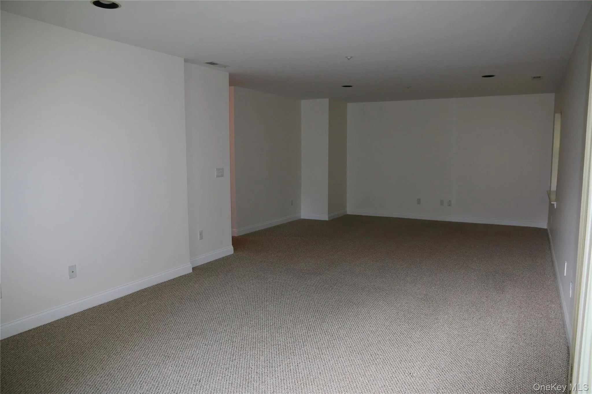 140 Winding Ridge Road, Greenburgh, NY, 3 Bedrooms Bedrooms, 8 Rooms Rooms,3 BathroomsBathrooms,Residential Lease,For Rent,Winding Ridge,0,1040698 140 Winding Ridge Road, Greenburgh, NY, 3 Bedrooms Bedrooms, 8 Rooms Rooms,3 BathroomsBathrooms,Residential Lease,For Rent,Winding Ridge,0,1040698