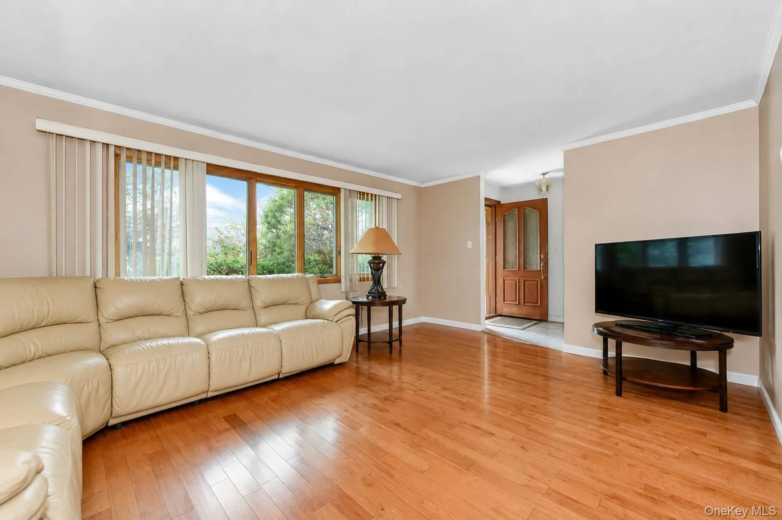 312 Waukena Avenue, Hempstead, NY, 3 Bedrooms Bedrooms, 8 Rooms Rooms,2 BathroomsBathrooms,Residential,For Rent,Waukena,0,1040700 312 Waukena Avenue, Hempstead, NY, 3 Bedrooms Bedrooms, 8 Rooms Rooms,2 BathroomsBathrooms,Residential,For Rent,Waukena,0,1040700