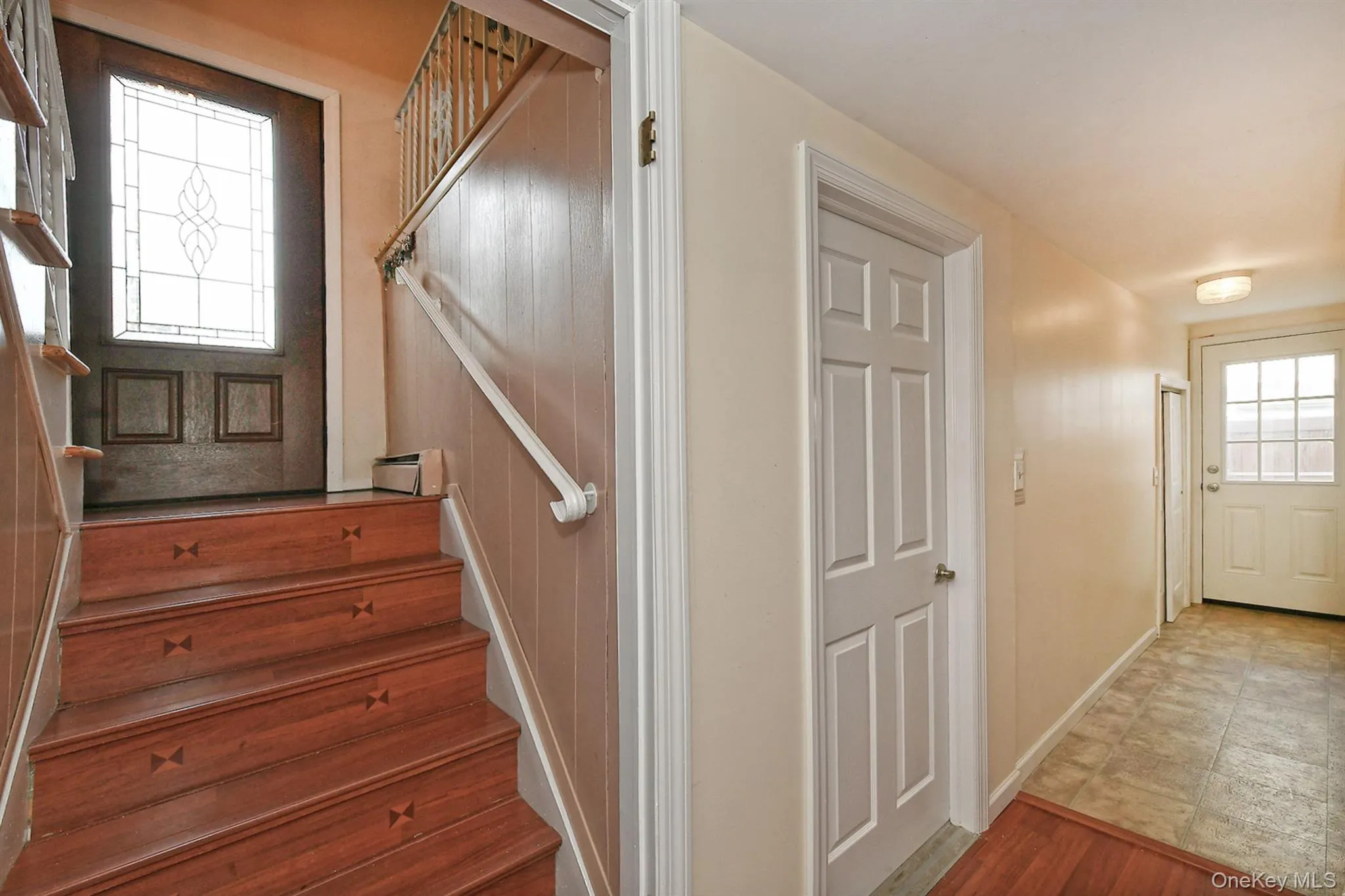 16 Crest Hill Court, Huntington, NY, 4 Bedrooms Bedrooms, 9 Rooms Rooms,2 BathroomsBathrooms,Residential,For Rent,Crest Hill,0,1040705 16 Crest Hill Court, Huntington, NY, 4 Bedrooms Bedrooms, 9 Rooms Rooms,2 BathroomsBathrooms,Residential,For Rent,Crest Hill,0,1040705