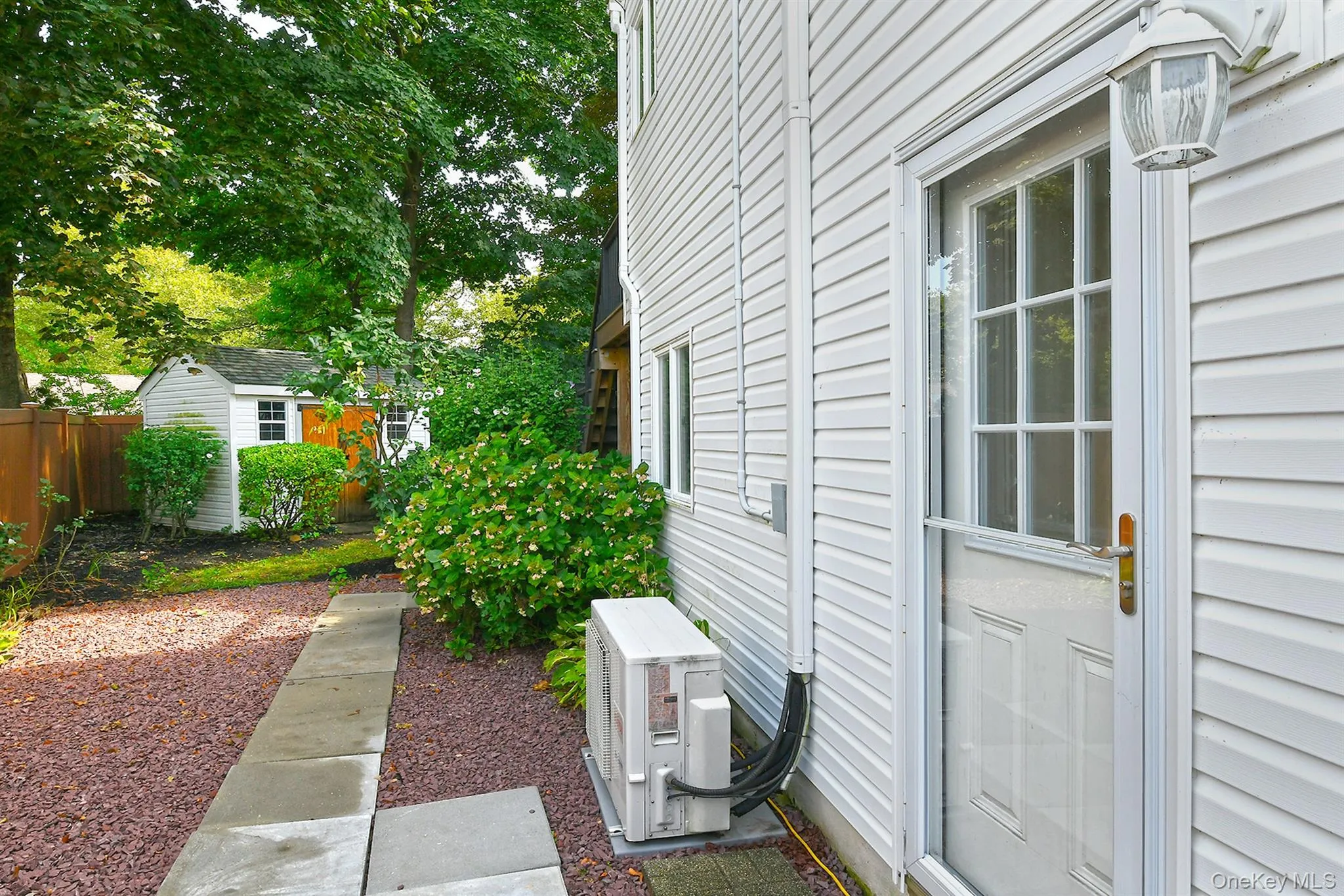 16 Crest Hill Court, Huntington, NY, 4 Bedrooms Bedrooms, 9 Rooms Rooms,2 BathroomsBathrooms,Residential,For Rent,Crest Hill,0,1040705 16 Crest Hill Court, Huntington, NY, 4 Bedrooms Bedrooms, 9 Rooms Rooms,2 BathroomsBathrooms,Residential,For Rent,Crest Hill,0,1040705