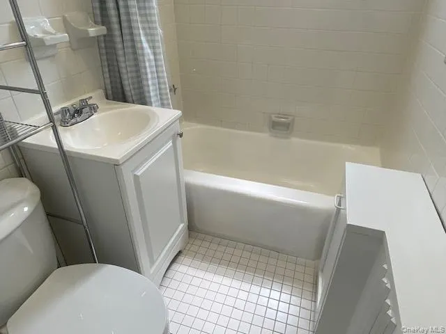 264-36 Langston Avenue, New York, NY, 1 Bedroom Bedrooms, 3 Rooms Rooms,1 BathroomBathrooms,Residential,For Rent,Langston,0,1040708 264-36 Langston Avenue, New York, NY, 1 Bedroom Bedrooms, 3 Rooms Rooms,1 BathroomBathrooms,Residential,For Rent,Langston,0,1040708