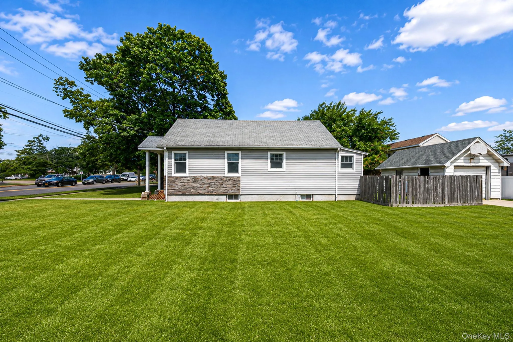 568 Wellwood Avenue, Babylon, NY, 2 Bedrooms Bedrooms, 5 Rooms Rooms,1 BathroomBathrooms,Residential,For Rent,Wellwood,0,1040710 568 Wellwood Avenue, Babylon, NY, 2 Bedrooms Bedrooms, 5 Rooms Rooms,1 BathroomBathrooms,Residential,For Rent,Wellwood,0,1040710