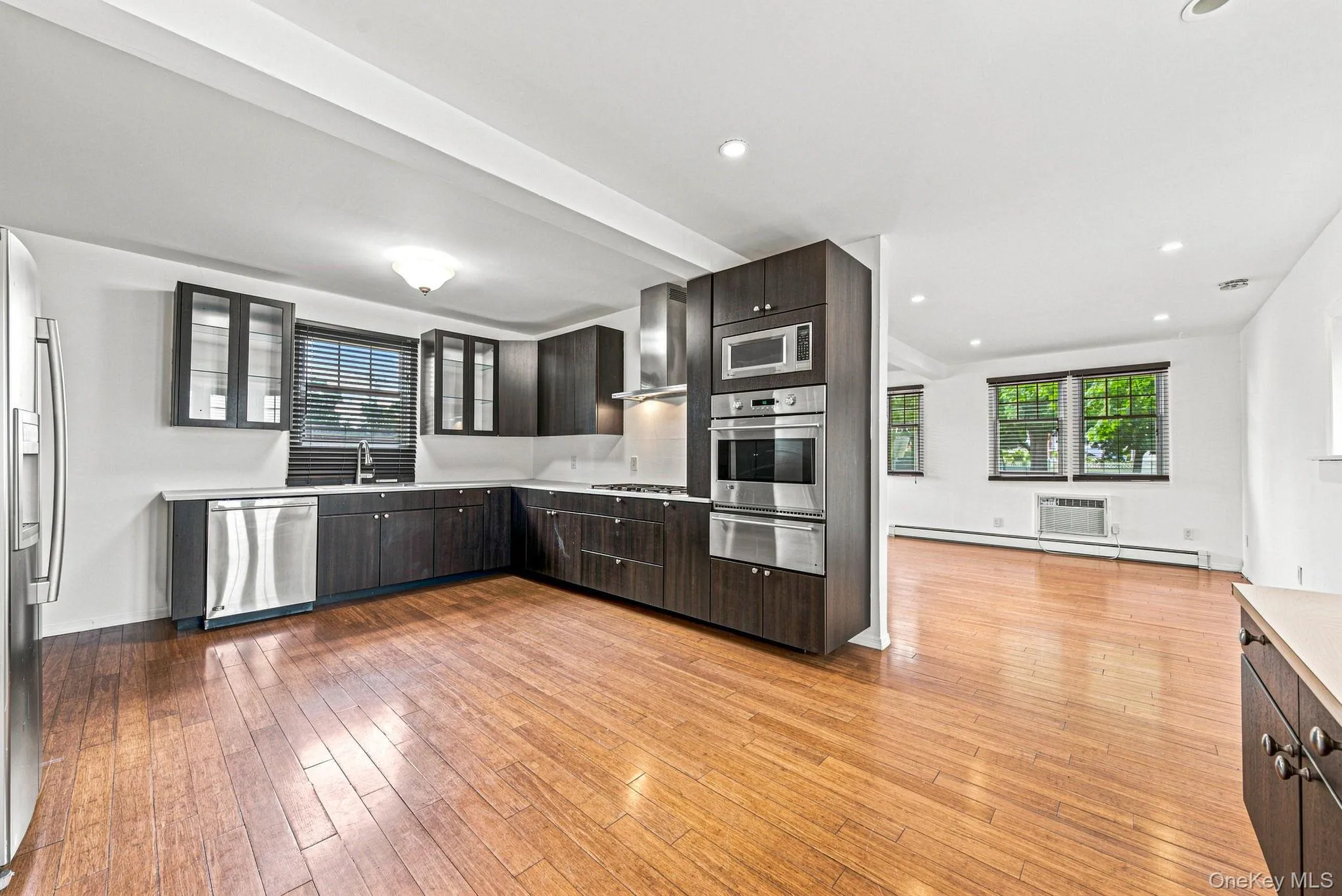 568 Wellwood Avenue, Babylon, NY, 2 Bedrooms Bedrooms, 5 Rooms Rooms,1 BathroomBathrooms,Residential,For Rent,Wellwood,0,1040710 568 Wellwood Avenue, Babylon, NY, 2 Bedrooms Bedrooms, 5 Rooms Rooms,1 BathroomBathrooms,Residential,For Rent,Wellwood,0,1040710