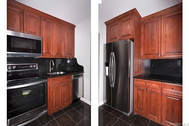 303 Robinson Avenue, Brookhaven, NY, 1 Bedroom Bedrooms, 4 Rooms Rooms,1 BathroomBathrooms,Residential Lease,For Rent,Robinson,0,1040716 303 Robinson Avenue, Brookhaven, NY, 1 Bedroom Bedrooms, 4 Rooms Rooms,1 BathroomBathrooms,Residential Lease,For Rent,Robinson,0,1040716