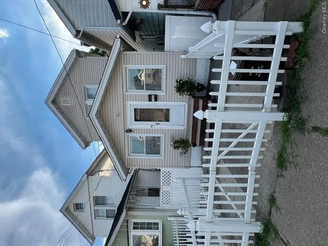 11522 124th Street, New York, NY, 2 Bedrooms Bedrooms, 5 Rooms Rooms,1 BathroomBathrooms,Residential,For Rent,124th,0,1040717 11522 124th Street, New York, NY, 2 Bedrooms Bedrooms, 5 Rooms Rooms,1 BathroomBathrooms,Residential,For Rent,124th,0,1040717