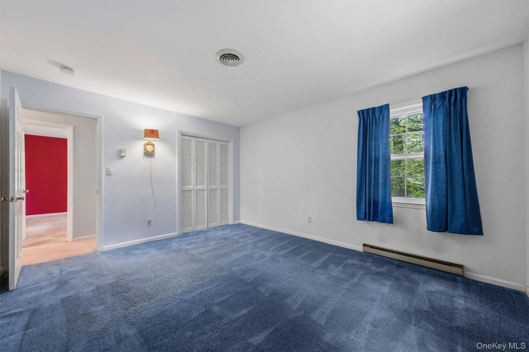 Bedroom 3 with HW floors under carpet Bedroom 3 with HW floors under carpet