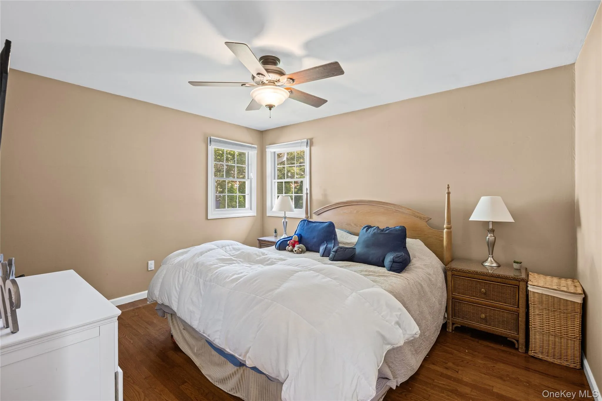 45 Marbeth Circle, Brookhaven, NY, 3 Bedrooms Bedrooms, 6 Rooms Rooms,2 BathroomsBathrooms,Residential,For Rent,Marbeth,0,1040721 45 Marbeth Circle, Brookhaven, NY, 3 Bedrooms Bedrooms, 6 Rooms Rooms,2 BathroomsBathrooms,Residential,For Rent,Marbeth,0,1040721