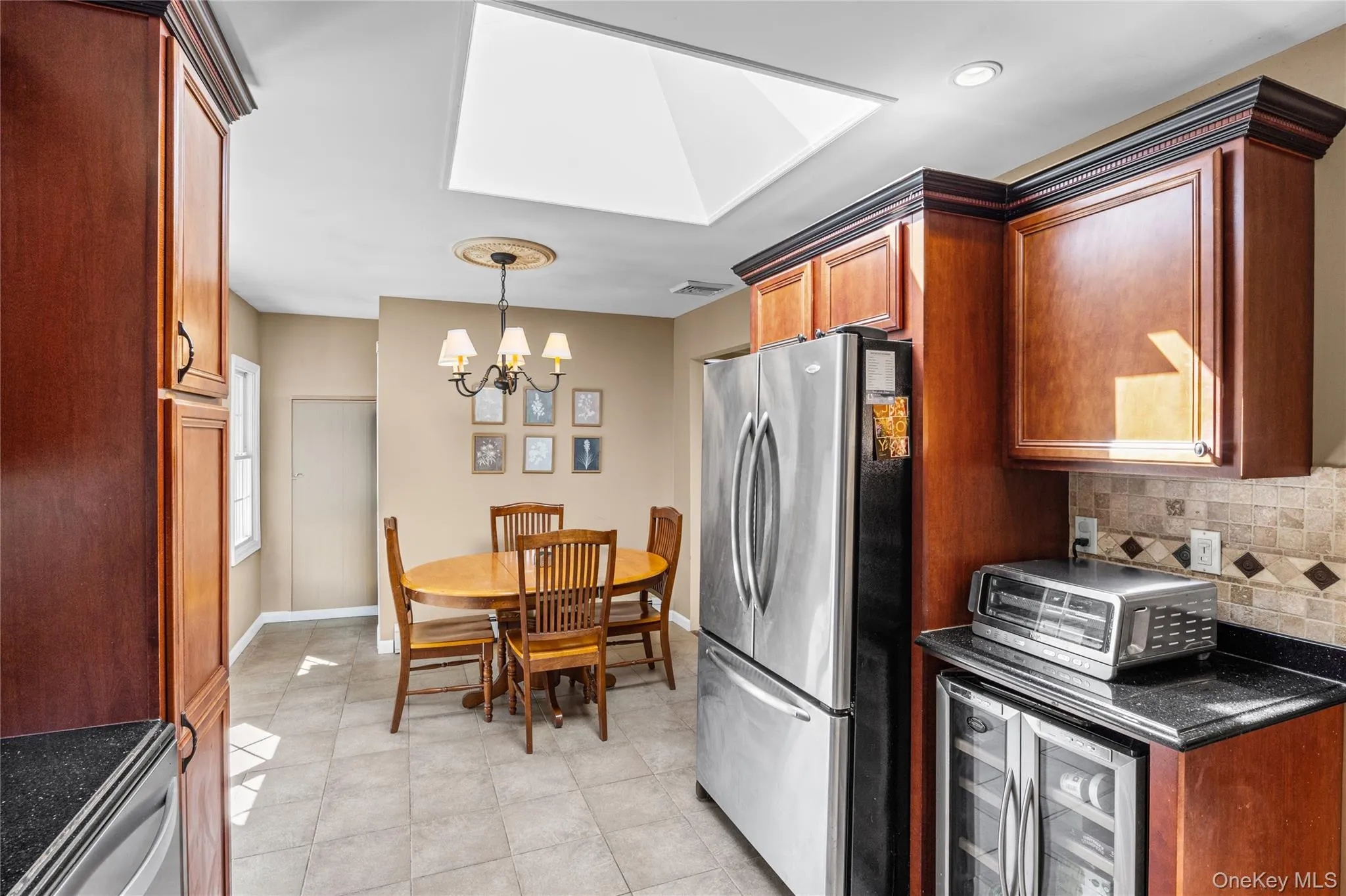45 Marbeth Circle, Brookhaven, NY, 3 Bedrooms Bedrooms, 6 Rooms Rooms,2 BathroomsBathrooms,Residential,For Rent,Marbeth,0,1040721 45 Marbeth Circle, Brookhaven, NY, 3 Bedrooms Bedrooms, 6 Rooms Rooms,2 BathroomsBathrooms,Residential,For Rent,Marbeth,0,1040721