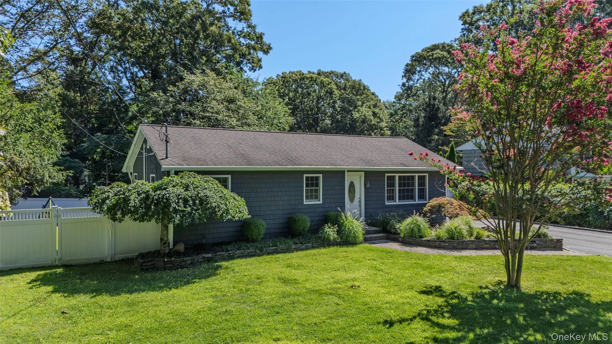 45 Marbeth Circle, Brookhaven, NY, 3 Bedrooms Bedrooms, 6 Rooms Rooms,2 BathroomsBathrooms,Residential,For Rent,Marbeth,0,1040721 45 Marbeth Circle, Brookhaven, NY, 3 Bedrooms Bedrooms, 6 Rooms Rooms,2 BathroomsBathrooms,Residential,For Rent,Marbeth,0,1040721