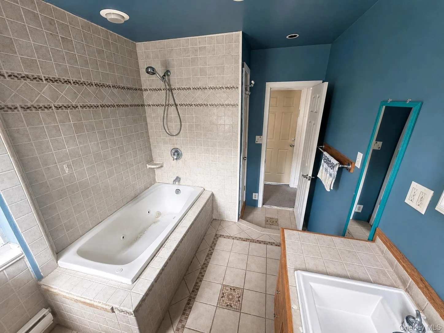 213 Mountaindale Road, Fallsburg, NY, 4 Bedrooms Bedrooms, 8 Rooms Rooms,1 BathroomBathrooms,Residential,For Rent,Mountaindale,0,1040725 213 Mountaindale Road, Fallsburg, NY, 4 Bedrooms Bedrooms, 8 Rooms Rooms,1 BathroomBathrooms,Residential,For Rent,Mountaindale,0,1040725