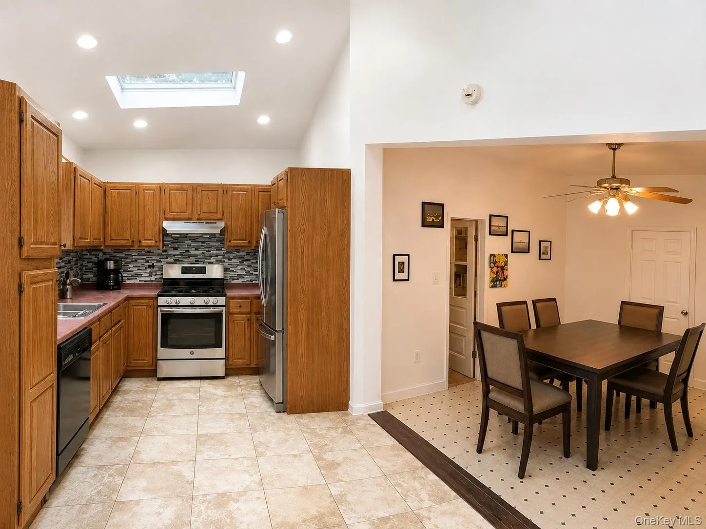 213 Mountaindale Road, Fallsburg, NY, 4 Bedrooms Bedrooms, 8 Rooms Rooms,1 BathroomBathrooms,Residential,For Rent,Mountaindale,0,1040725 213 Mountaindale Road, Fallsburg, NY, 4 Bedrooms Bedrooms, 8 Rooms Rooms,1 BathroomBathrooms,Residential,For Rent,Mountaindale,0,1040725
