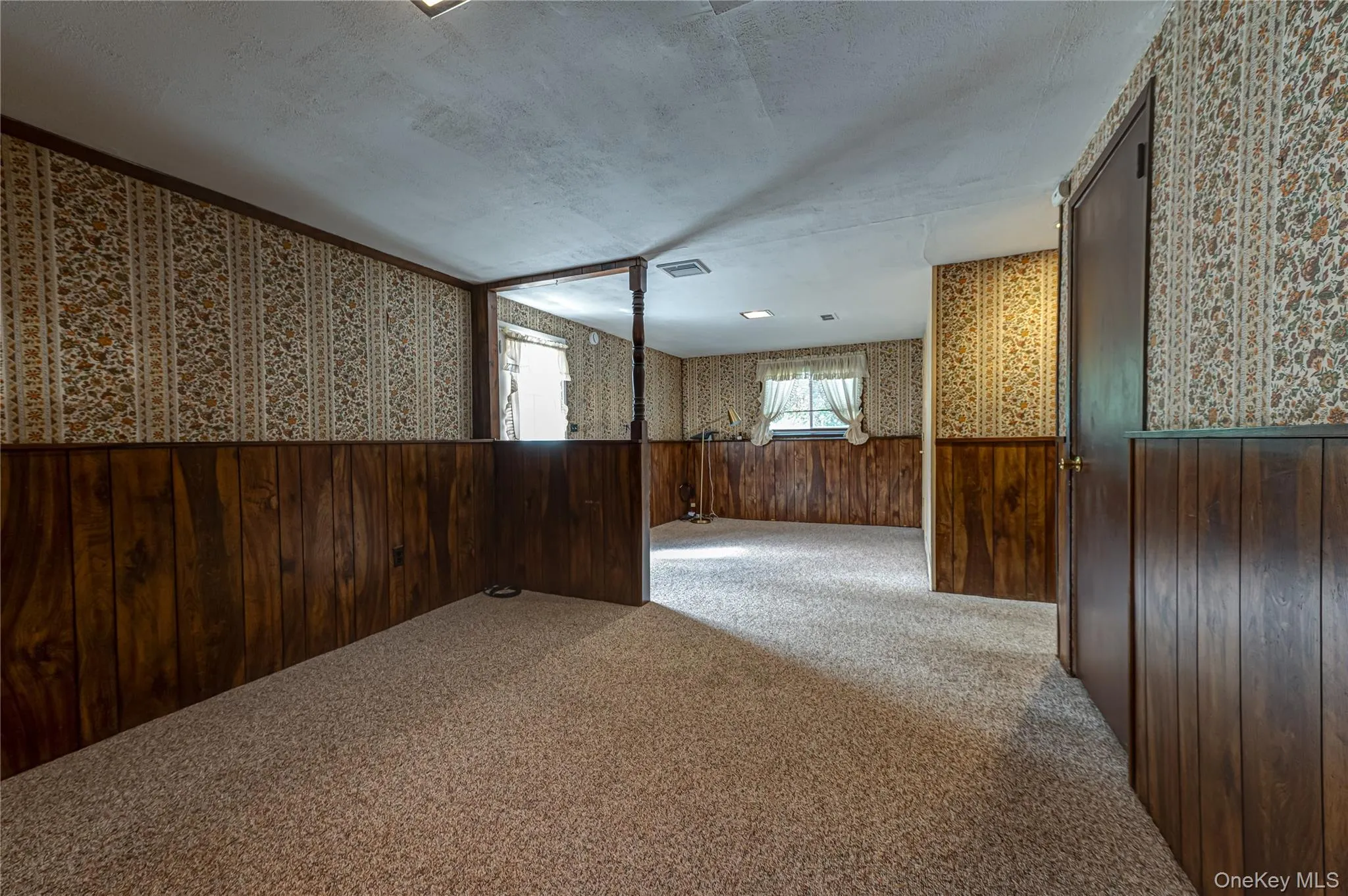 14 Westmoreland Road, Oyster Bay, NY, 3 Bedrooms Bedrooms, 7 Rooms Rooms,2 BathroomsBathrooms,Residential,For Rent,Westmoreland,0,1040731 14 Westmoreland Road, Oyster Bay, NY, 3 Bedrooms Bedrooms, 7 Rooms Rooms,2 BathroomsBathrooms,Residential,For Rent,Westmoreland,0,1040731