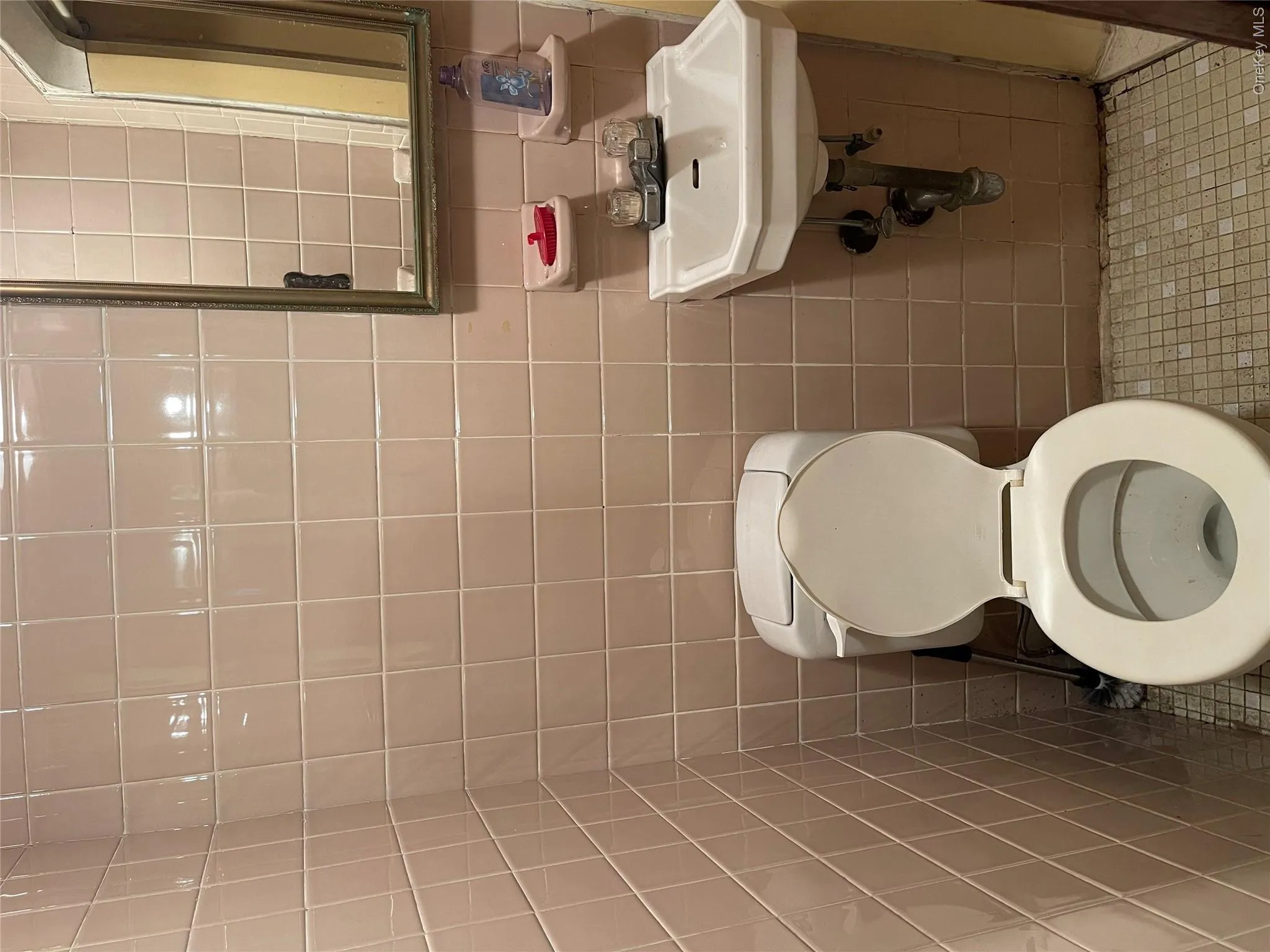 6166 78th Street, New York, NY, 3 Bedrooms Bedrooms, 7 Rooms Rooms,2 BathroomsBathrooms,Residential,For Rent,78th,0,1040734 6166 78th Street, New York, NY, 3 Bedrooms Bedrooms, 7 Rooms Rooms,2 BathroomsBathrooms,Residential,For Rent,78th,0,1040734