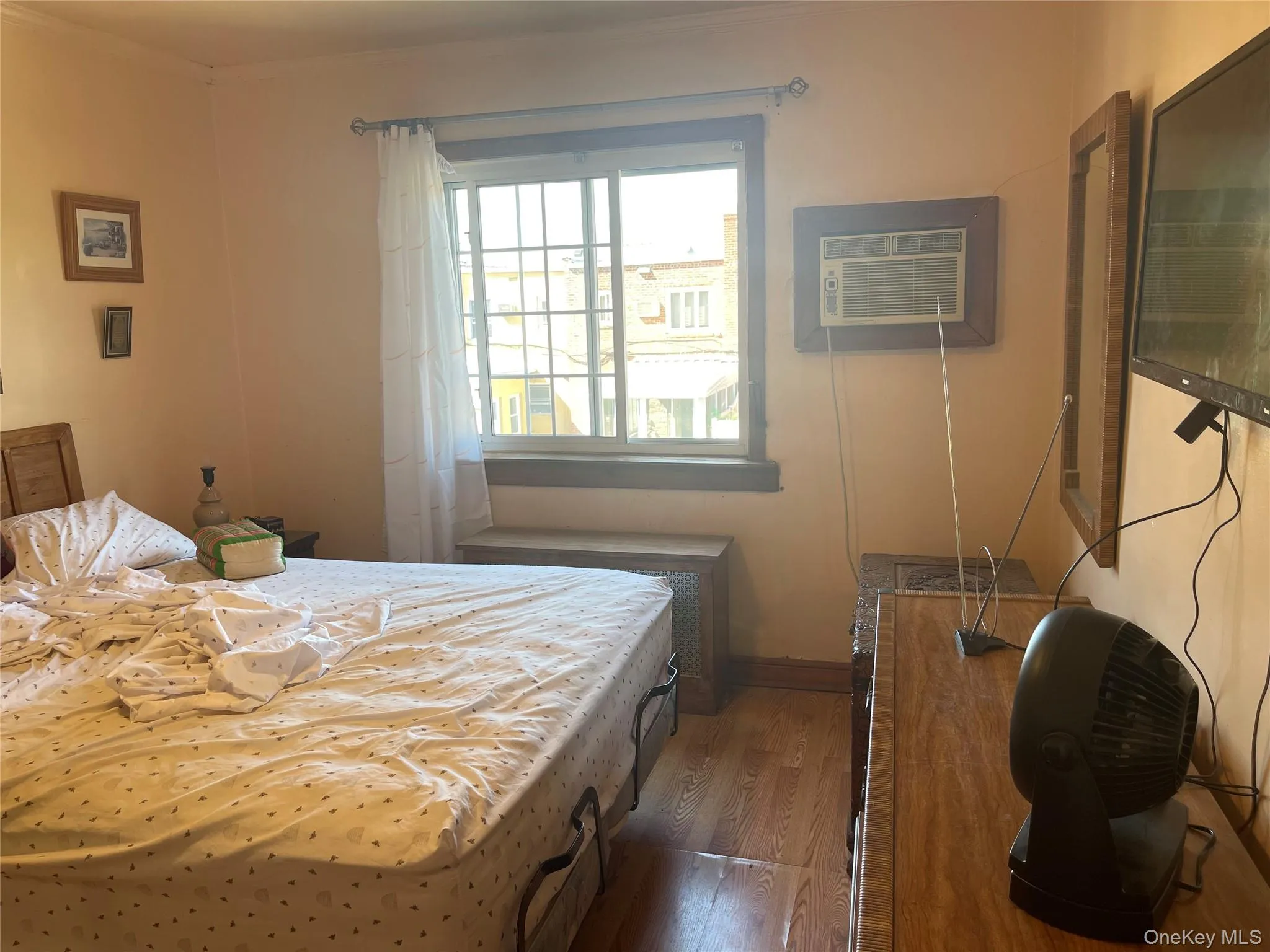 6166 78th Street, New York, NY, 3 Bedrooms Bedrooms, 7 Rooms Rooms,2 BathroomsBathrooms,Residential,For Rent,78th,0,1040734 6166 78th Street, New York, NY, 3 Bedrooms Bedrooms, 7 Rooms Rooms,2 BathroomsBathrooms,Residential,For Rent,78th,0,1040734
