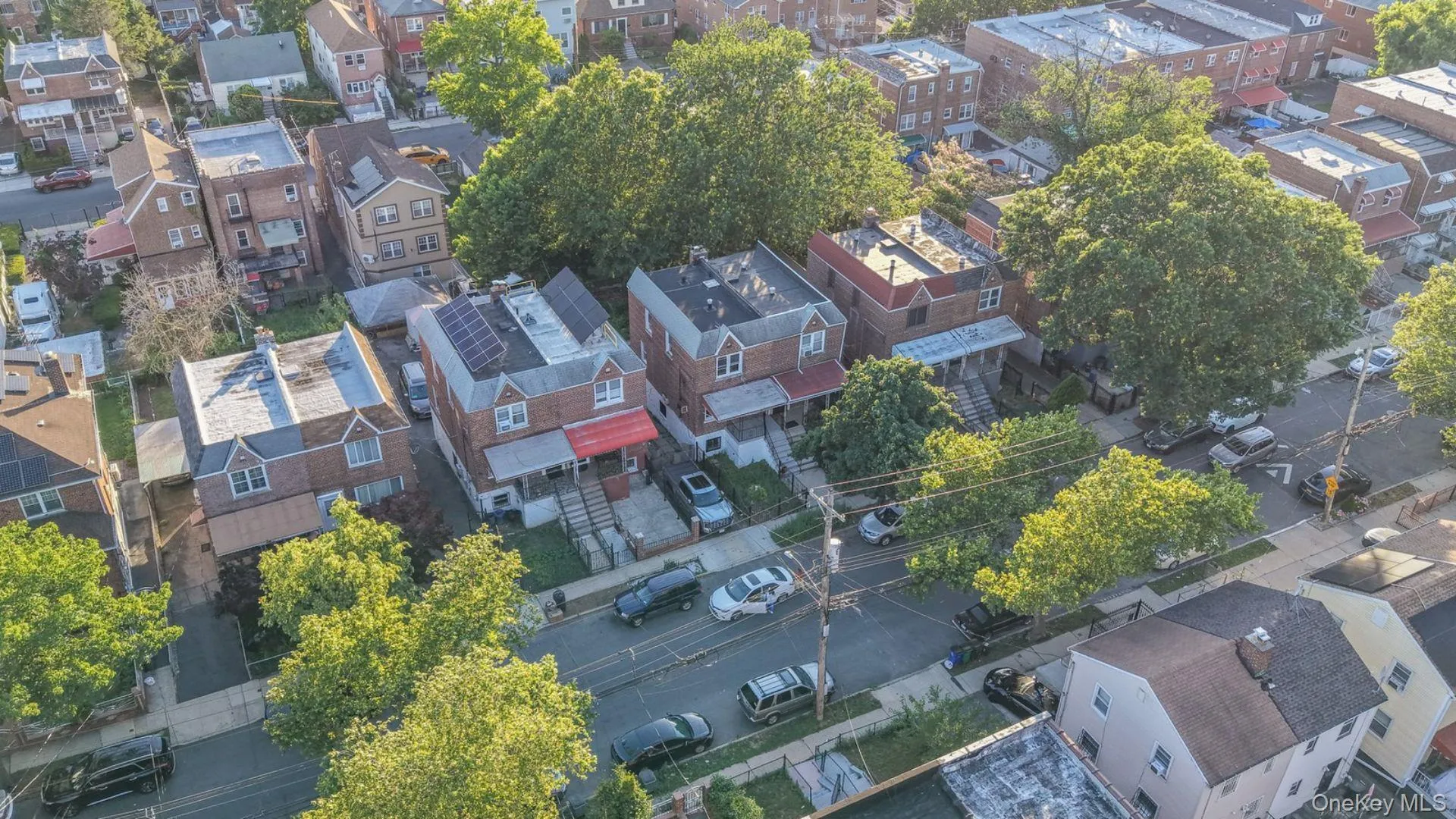 4135 Murdock Avenue, New York, NY, 3 Bedrooms Bedrooms, 6 Rooms Rooms,2 BathroomsBathrooms,Residential,For Rent,Murdock,0,1040745 4135 Murdock Avenue, New York, NY, 3 Bedrooms Bedrooms, 6 Rooms Rooms,2 BathroomsBathrooms,Residential,For Rent,Murdock,0,1040745