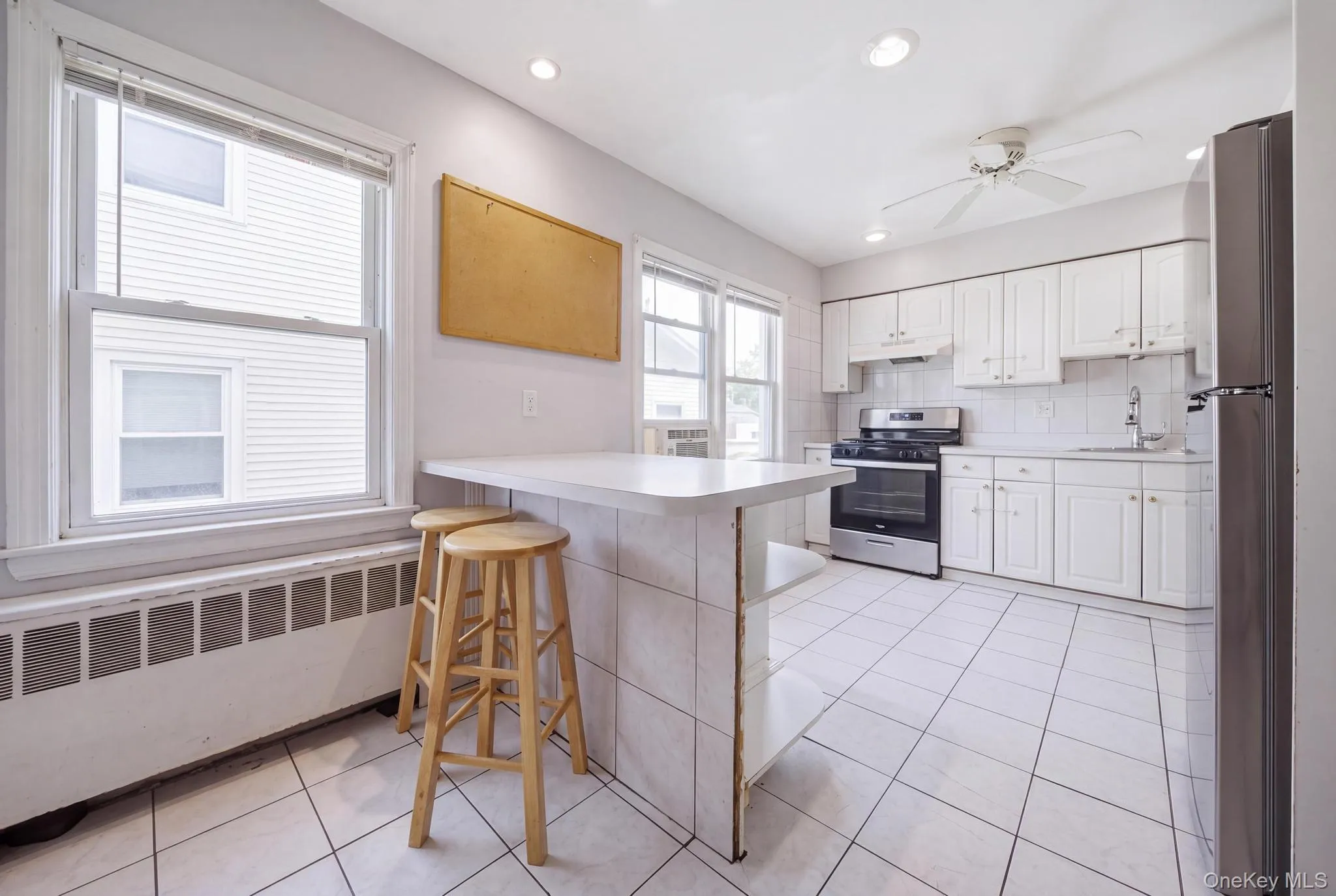 27 Hapsburg Place, Hempstead, NY, 5 Bedrooms Bedrooms, 7 Rooms Rooms,2 BathroomsBathrooms,Residential,For Rent,Hapsburg,0,1040749 27 Hapsburg Place, Hempstead, NY, 5 Bedrooms Bedrooms, 7 Rooms Rooms,2 BathroomsBathrooms,Residential,For Rent,Hapsburg,0,1040749