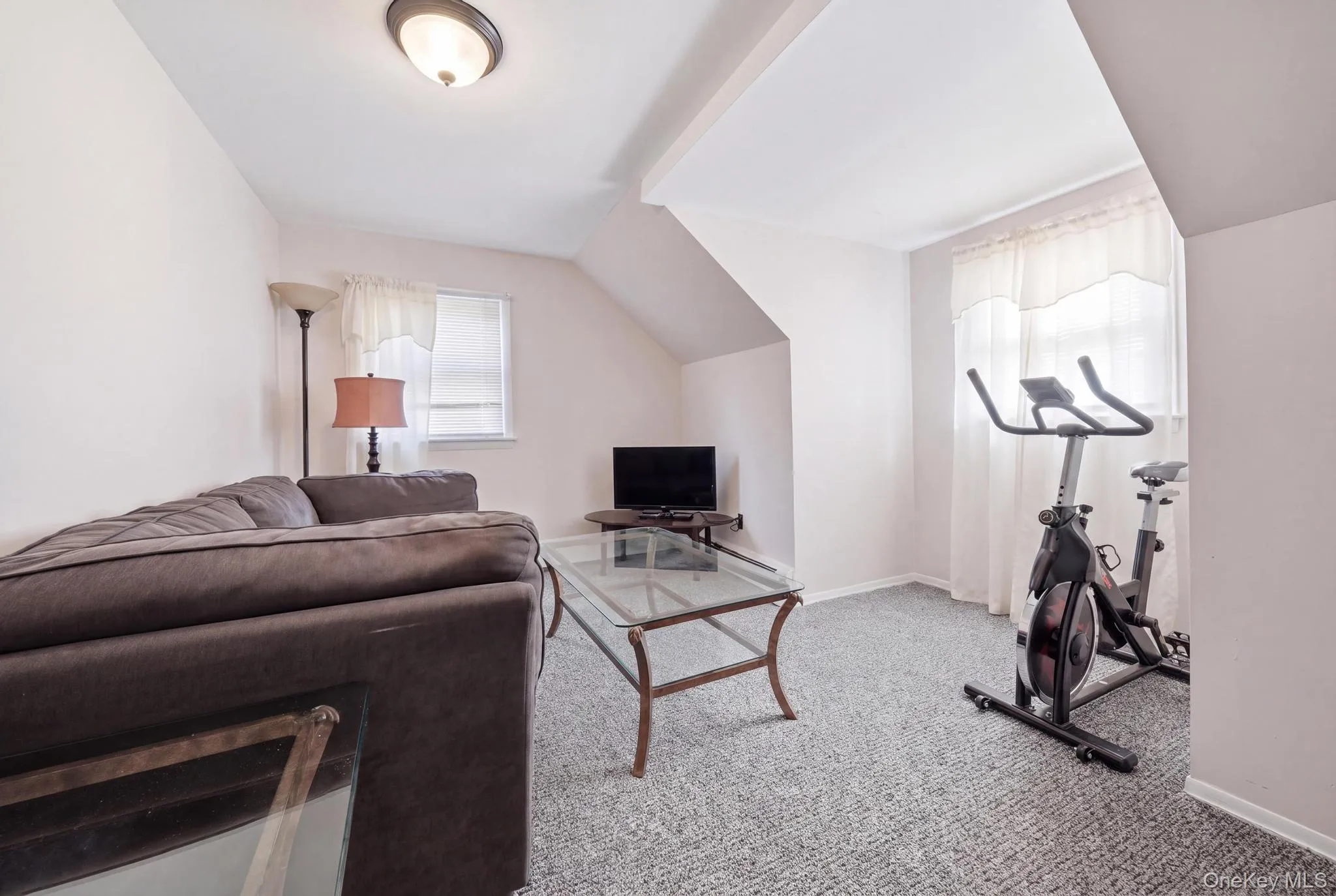 27 Hapsburg Place, Hempstead, NY, 5 Bedrooms Bedrooms, 7 Rooms Rooms,2 BathroomsBathrooms,Residential,For Rent,Hapsburg,0,1040749 27 Hapsburg Place, Hempstead, NY, 5 Bedrooms Bedrooms, 7 Rooms Rooms,2 BathroomsBathrooms,Residential,For Rent,Hapsburg,0,1040749