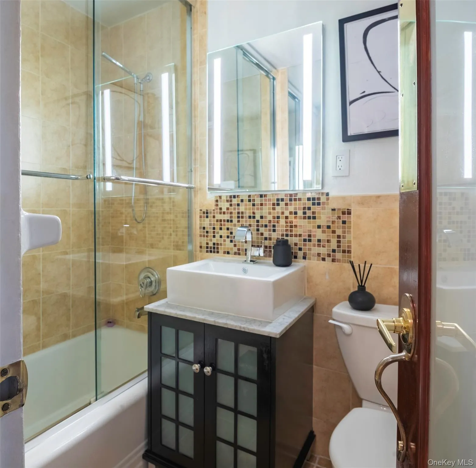 164-20 Highland Avenue, New York, NY, 2 Bedrooms Bedrooms, 5 Rooms Rooms,2 BathroomsBathrooms,Residential,For Rent,Highland,0,1040757 164-20 Highland Avenue, New York, NY, 2 Bedrooms Bedrooms, 5 Rooms Rooms,2 BathroomsBathrooms,Residential,For Rent,Highland,0,1040757