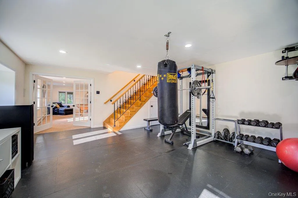 237 Mineral Springs Road, Woodbury, NY, 5 Bedrooms Bedrooms, 11 Rooms Rooms,3 BathroomsBathrooms,Residential,For Rent,Mineral Springs,0,1040759 237 Mineral Springs Road, Woodbury, NY, 5 Bedrooms Bedrooms, 11 Rooms Rooms,3 BathroomsBathrooms,Residential,For Rent,Mineral Springs,0,1040759