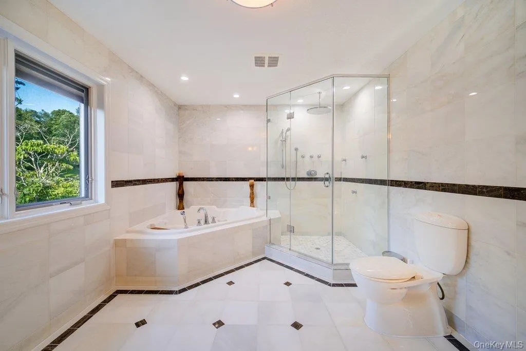 237 Mineral Springs Road, Woodbury, NY, 5 Bedrooms Bedrooms, 11 Rooms Rooms,3 BathroomsBathrooms,Residential,For Rent,Mineral Springs,0,1040759 237 Mineral Springs Road, Woodbury, NY, 5 Bedrooms Bedrooms, 11 Rooms Rooms,3 BathroomsBathrooms,Residential,For Rent,Mineral Springs,0,1040759