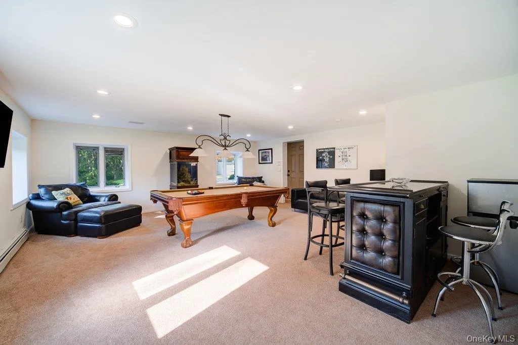 237 Mineral Springs Road, Woodbury, NY, 5 Bedrooms Bedrooms, 11 Rooms Rooms,3 BathroomsBathrooms,Residential,For Rent,Mineral Springs,0,1040759 237 Mineral Springs Road, Woodbury, NY, 5 Bedrooms Bedrooms, 11 Rooms Rooms,3 BathroomsBathrooms,Residential,For Rent,Mineral Springs,0,1040759